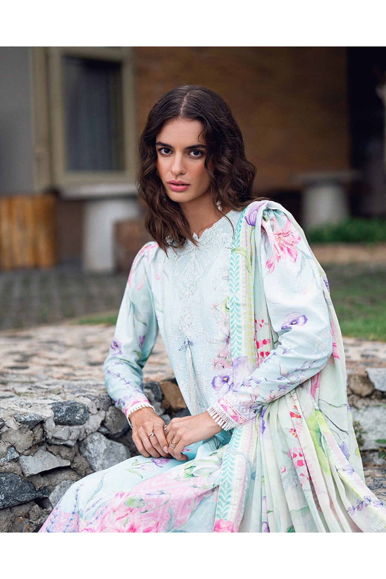 [ SUIT Q ] - ROHEENAZ GARDEN VEIL EMBROIDERED LAWN PREMIUM COLLECTION