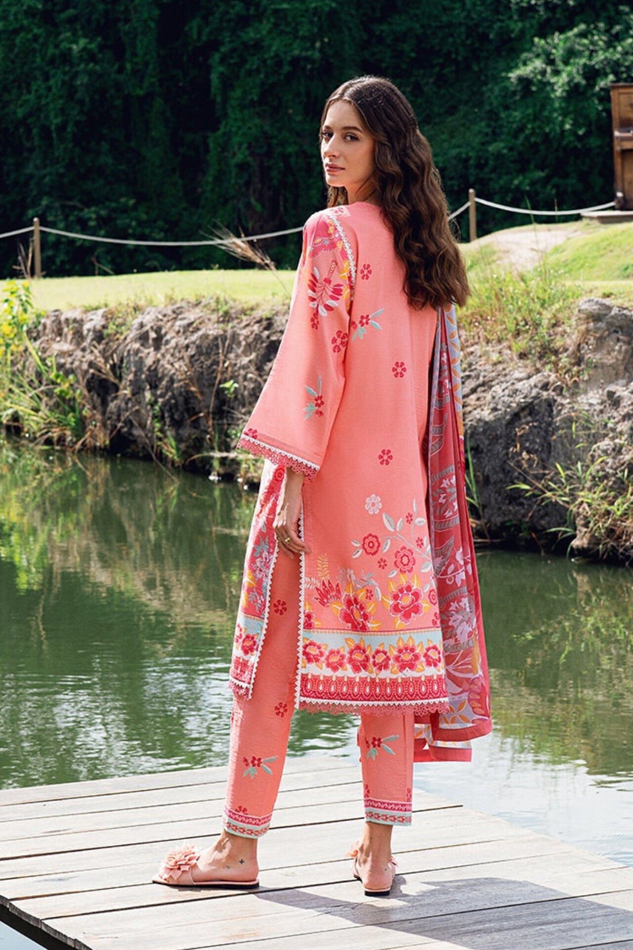 [ SUIT K ]  - ROHEENAZ GARDEN VEIL EMBROIDERED LAWN PREMIUM COLLECTION