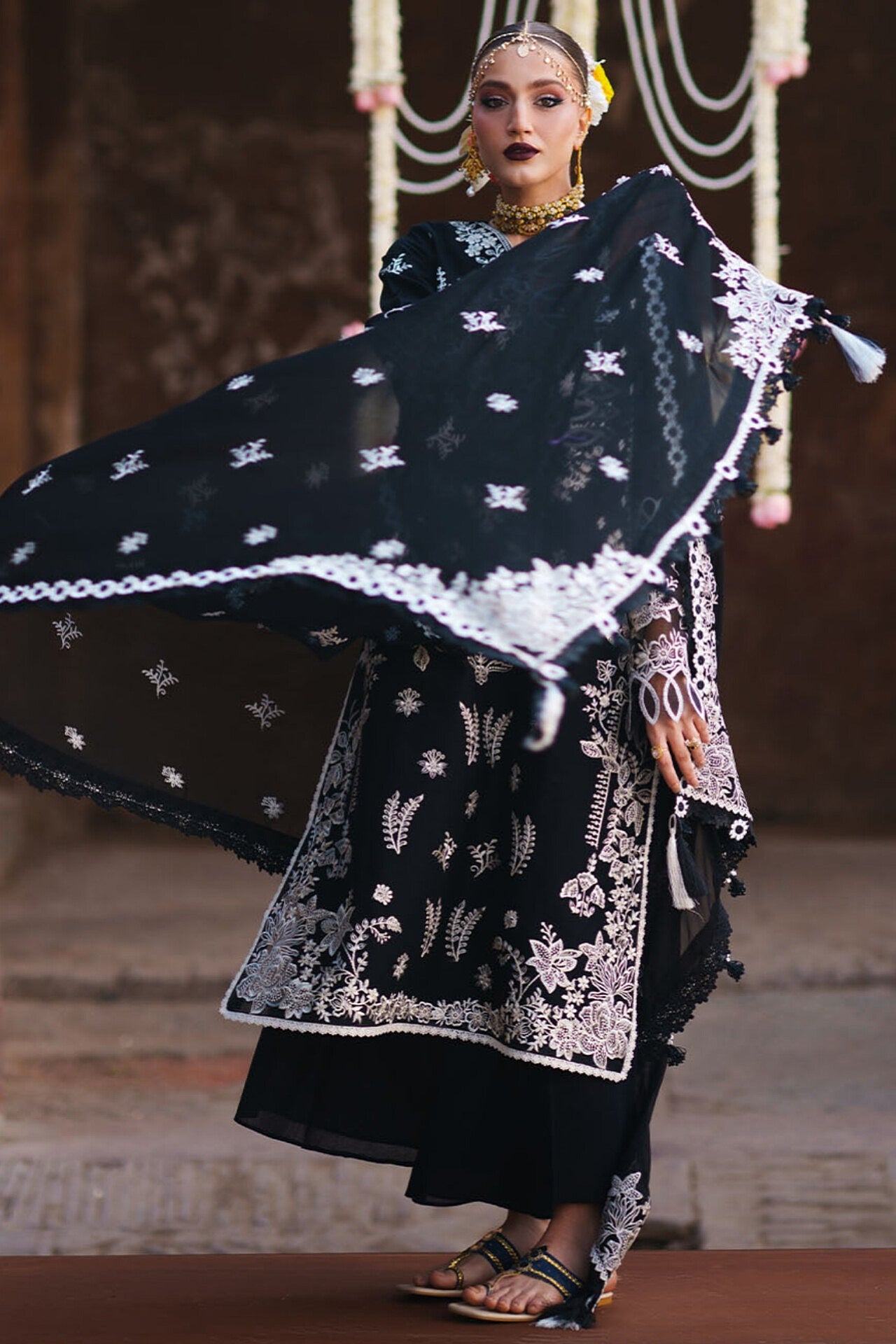 [ SUIT E ] - GUL BY MAHNUR LUXURY LAWN EMBROIDERED COLLECTION 2026