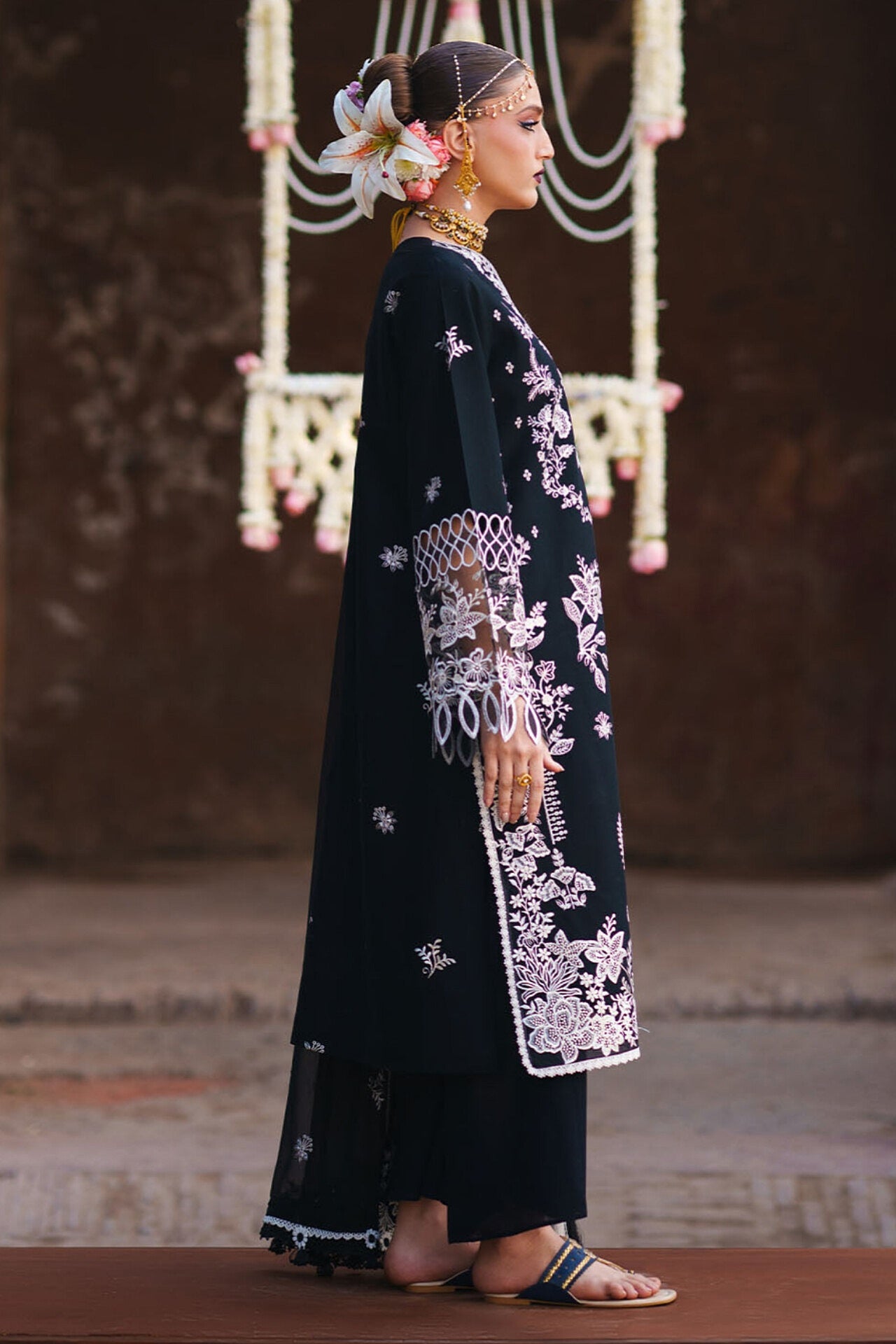 [ SUIT E ] - GUL BY MAHNUR LUXURY LAWN EMBROIDERED COLLECTION 2026