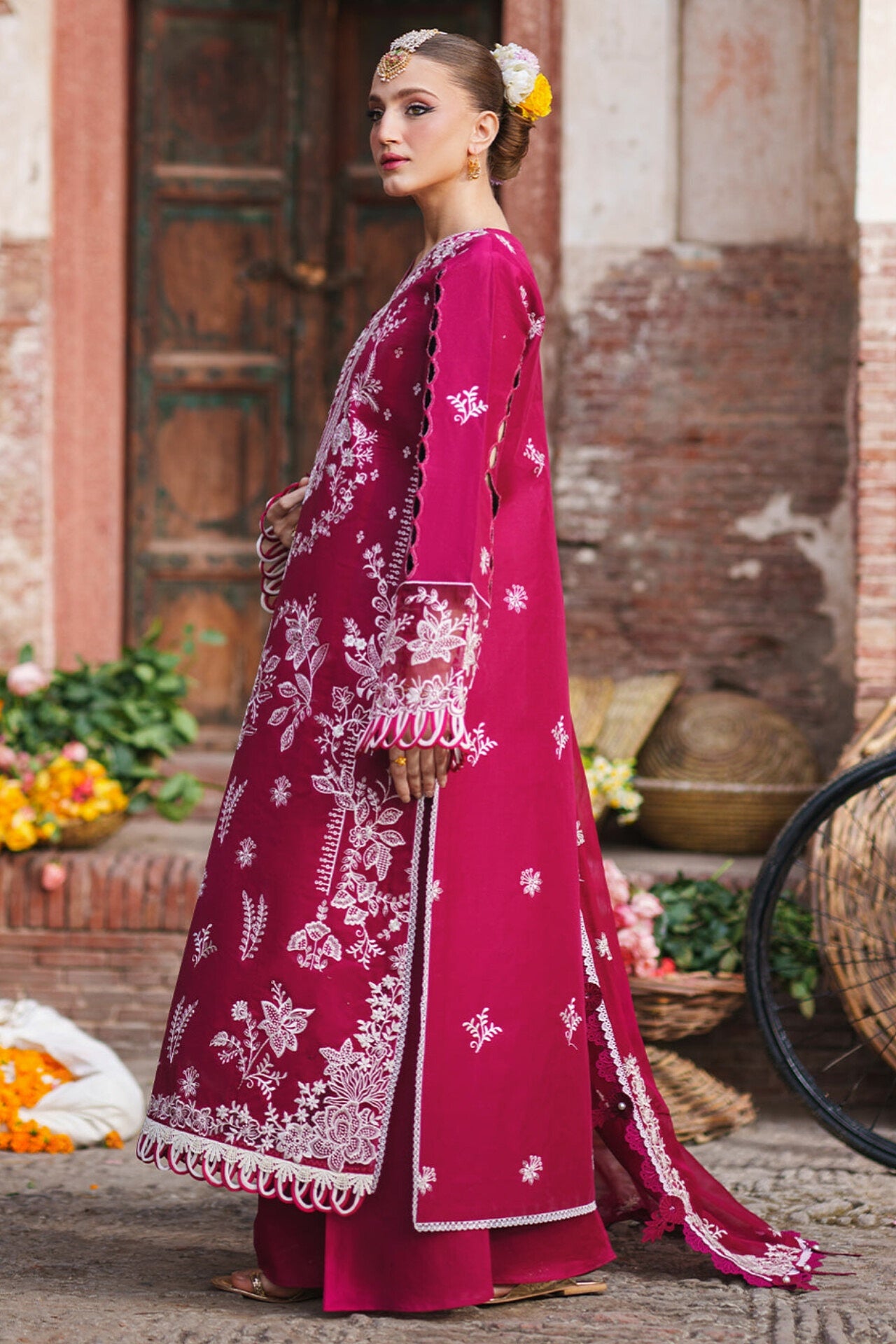 [ SUIT H ] - GUL BY MAHNUR LUXURY LAWN EMBROIDERED COLLECTION 2026