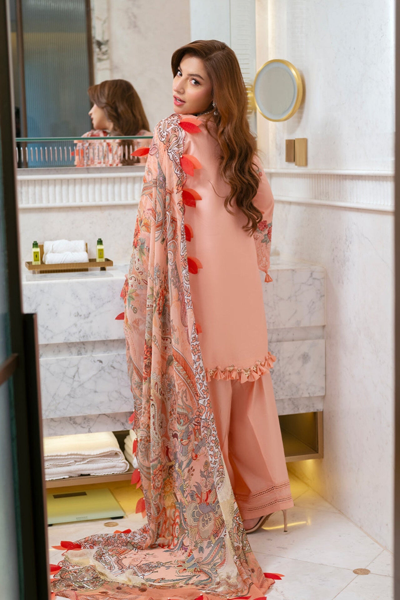 [ SUIT H ] - JADE OMBRE STARLET LAWN EMBROIDERED COLLECTION 2026