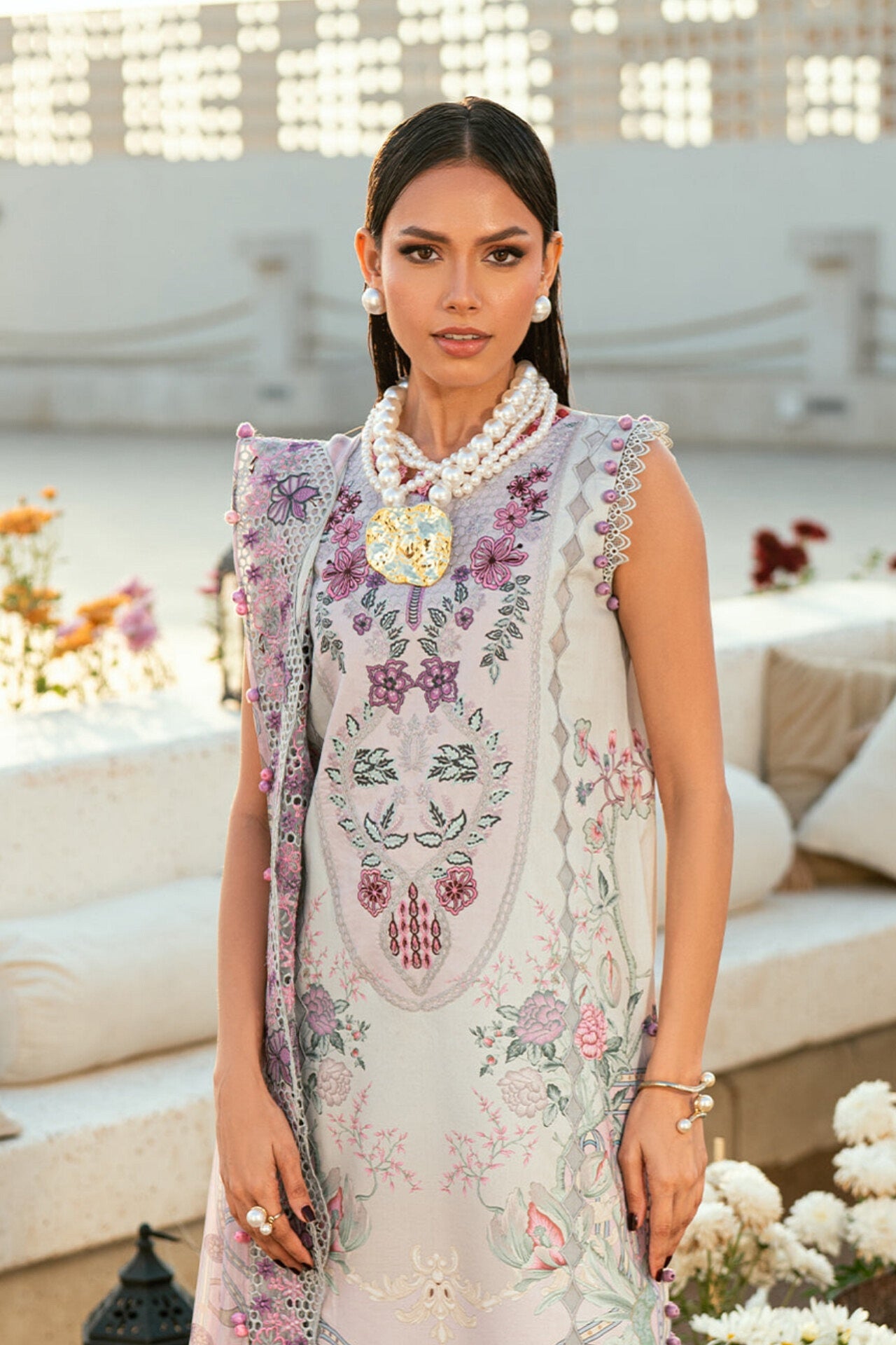 JADE NEEDLE WONDER SUMMER LAWN EMBROIDERED 2026 E [ 𝘽𝙀𝙎𝙏 𝙋𝙍𝙄𝘾𝙀 ✅ ]