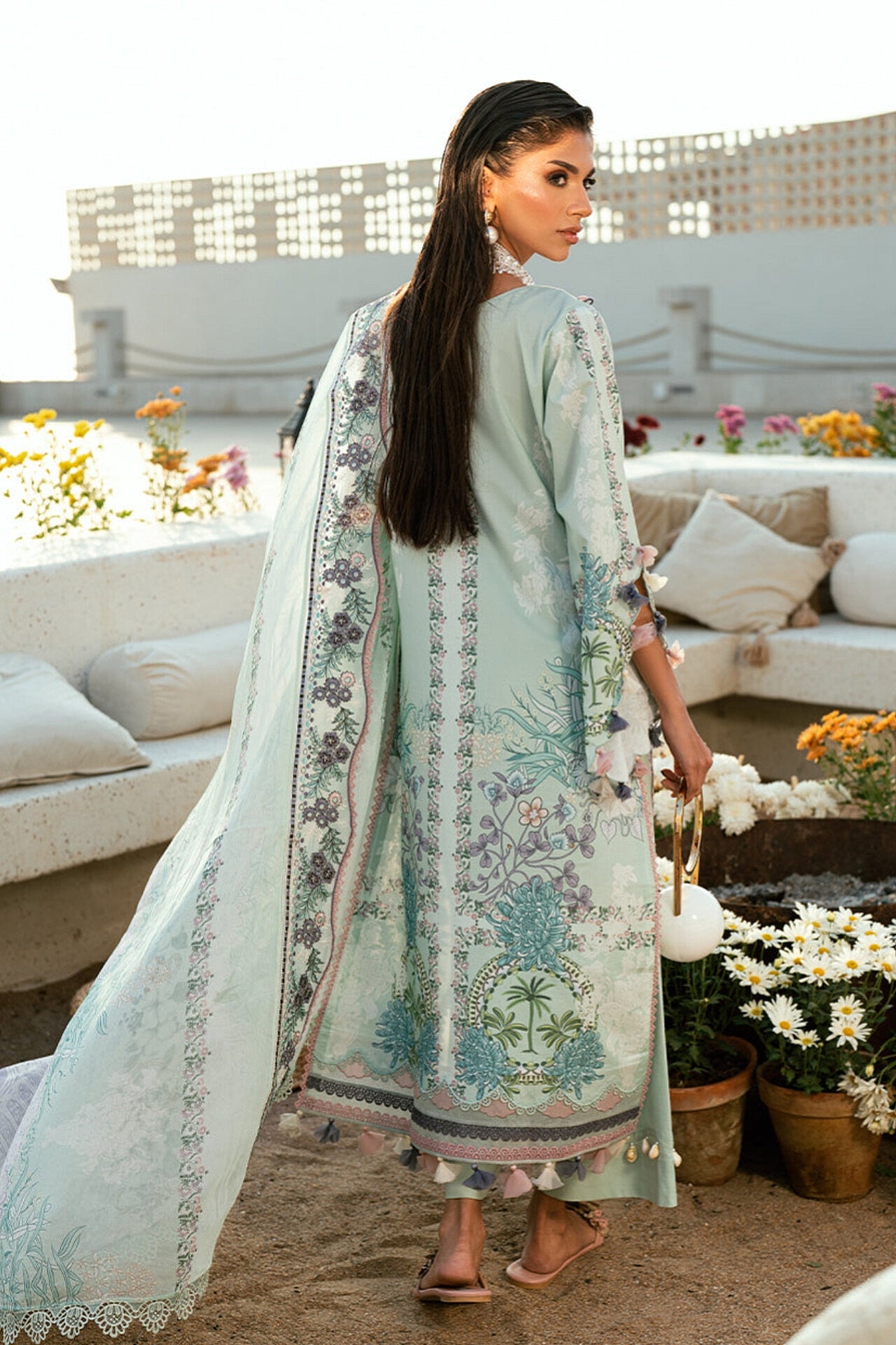 JADE NEEDLE WONDER SUMMER LAWN EMBROIDERED 2026 G [ 𝘽𝙀𝙎𝙏 𝙋𝙍𝙄𝘾𝙀 ✅ ]
