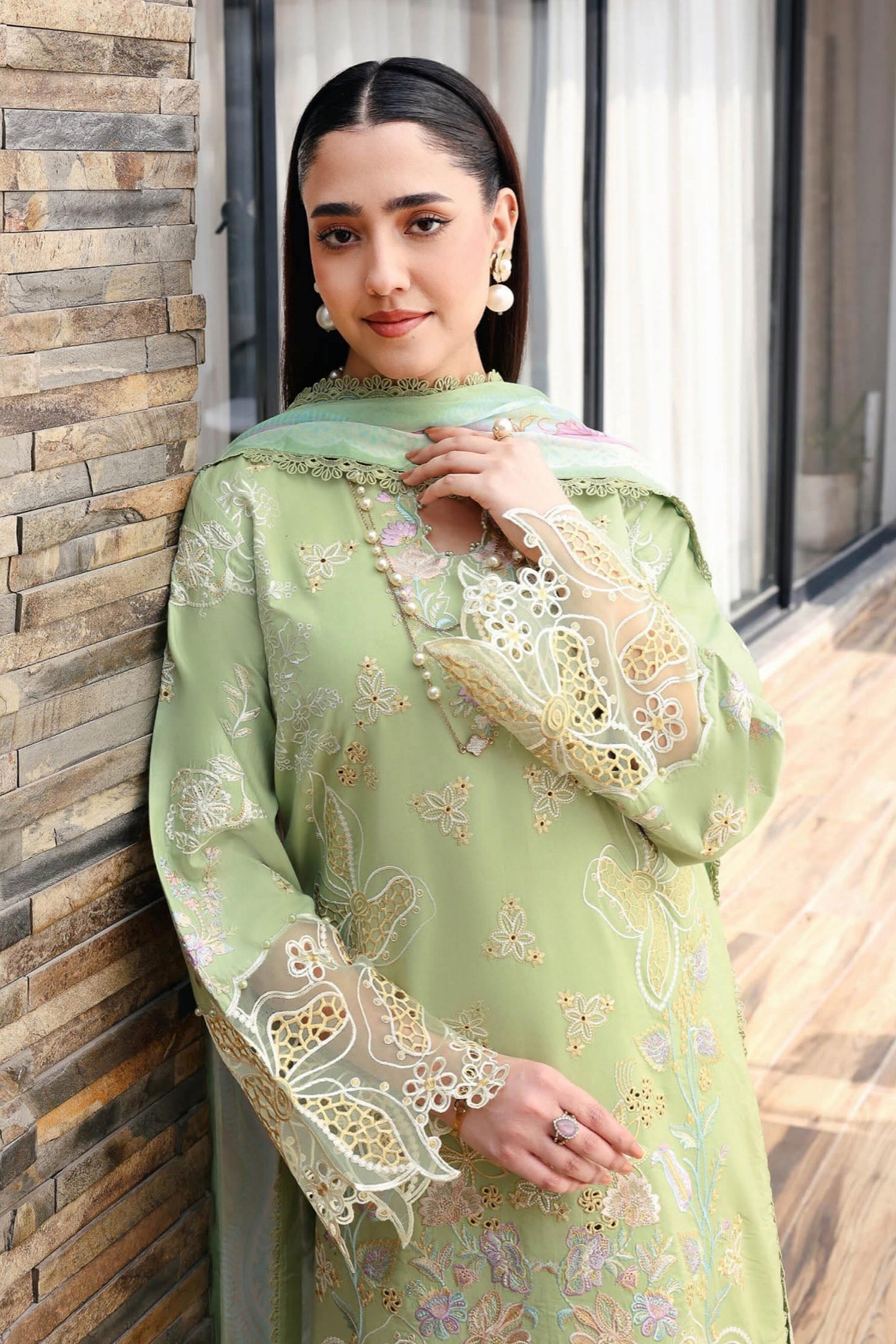 [ SUIT I ] - RAMSHA ANDAAZ LUXURY LAWN VOL 14 COLLECTION 2026