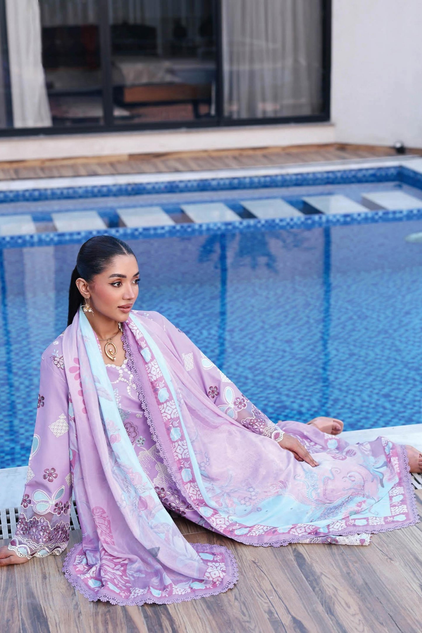 [ SUIT D ] - RAMSHA ANDAAZ LUXURY LAWN VOL 14 COLLECTION 2026