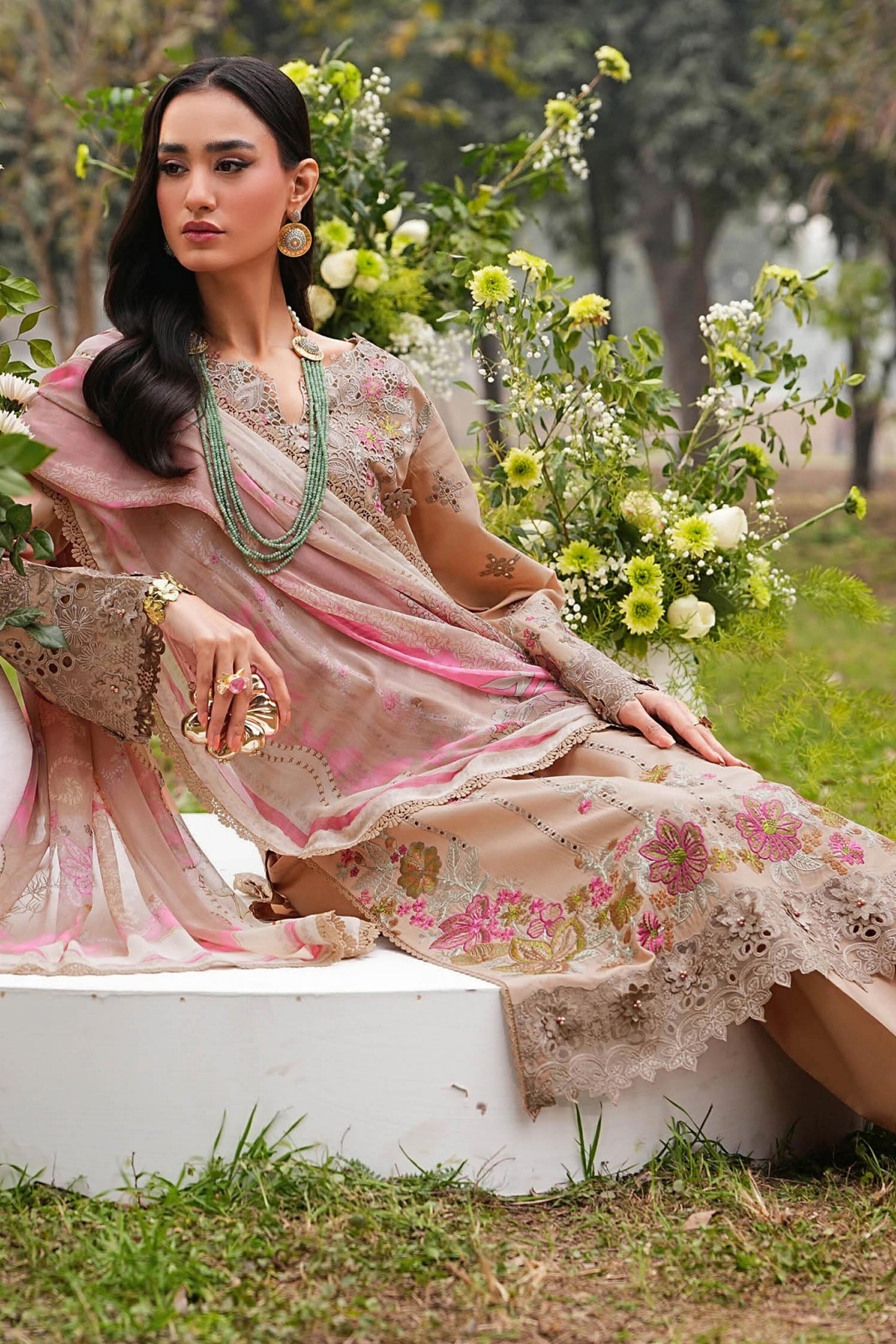 [ SUIT G ] - RAMSHA GHAZAL LUXURY LAWN VOL 6 COLLECTION 2026