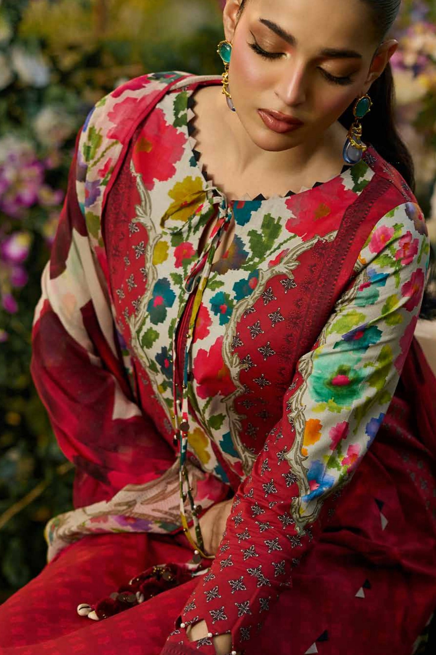 [ SUIT D ] - CHARIZMA C - PRINTS LAWN WITH PRINTED CHIFFON DUPATTA COLLECTION 2026