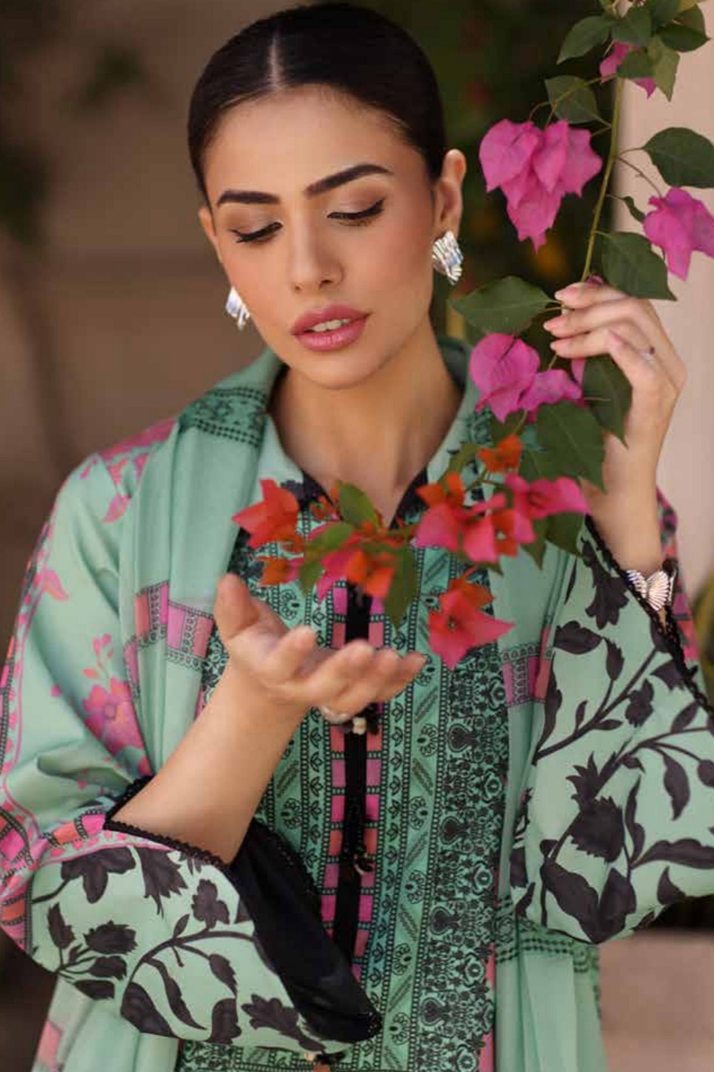 [ SUIT J ] - CHARIZMA C - PRINTS LAWN WITH PRINTED CHIFFON DUPATTA COLLECTION 2026