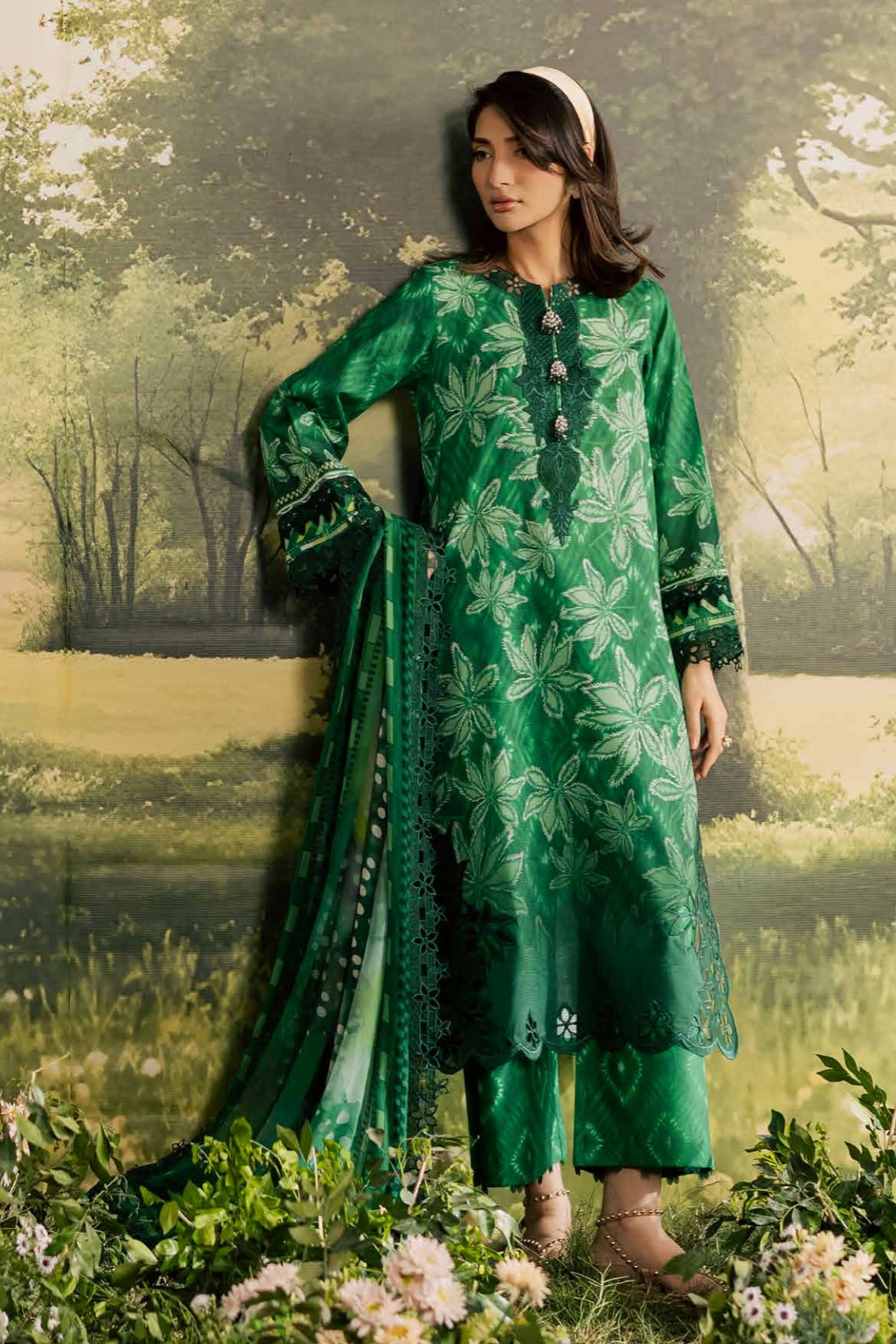 [ SUIT E ] - NUREH BLOOM LAWN EMBROIDERED AND PRINTED DORIYA COLLECTION 2026