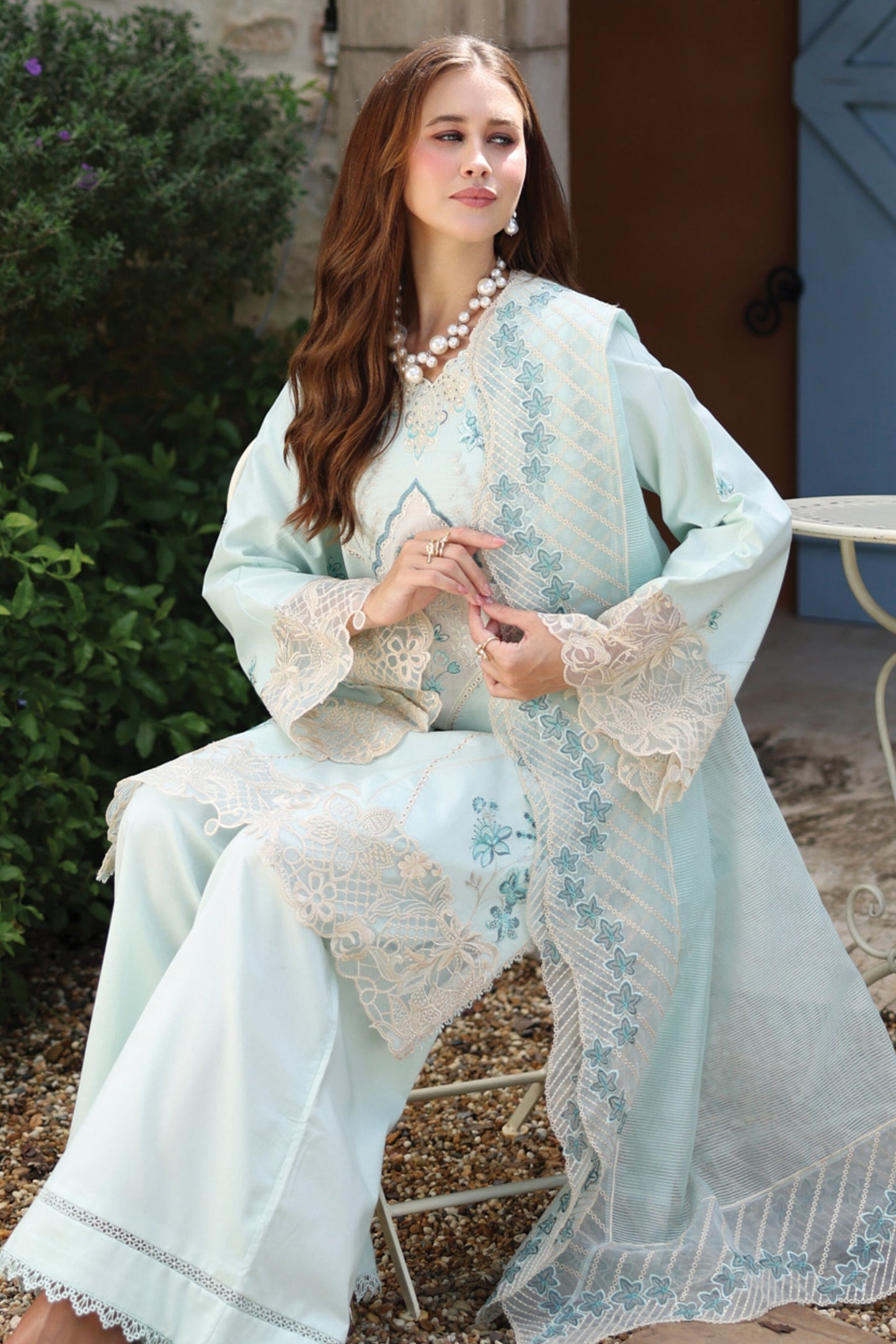 [ SUIT L ] - RAAYA LUXURY LAWN EMBROIDERED COLLECTION 2026