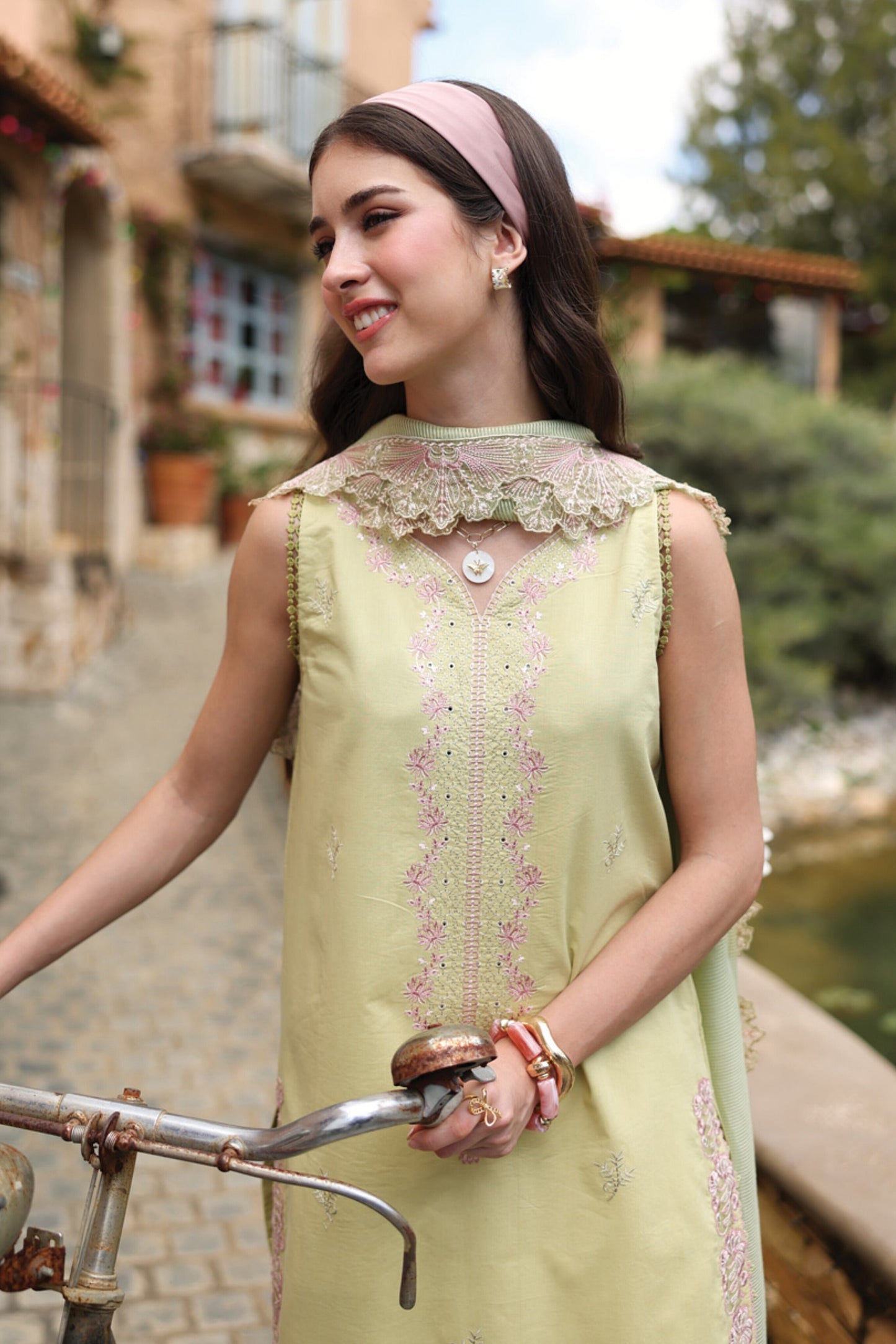 [ SUIT C ] - RAAYA LUXURY LAWN EMBROIDERED COLLECTION 2026