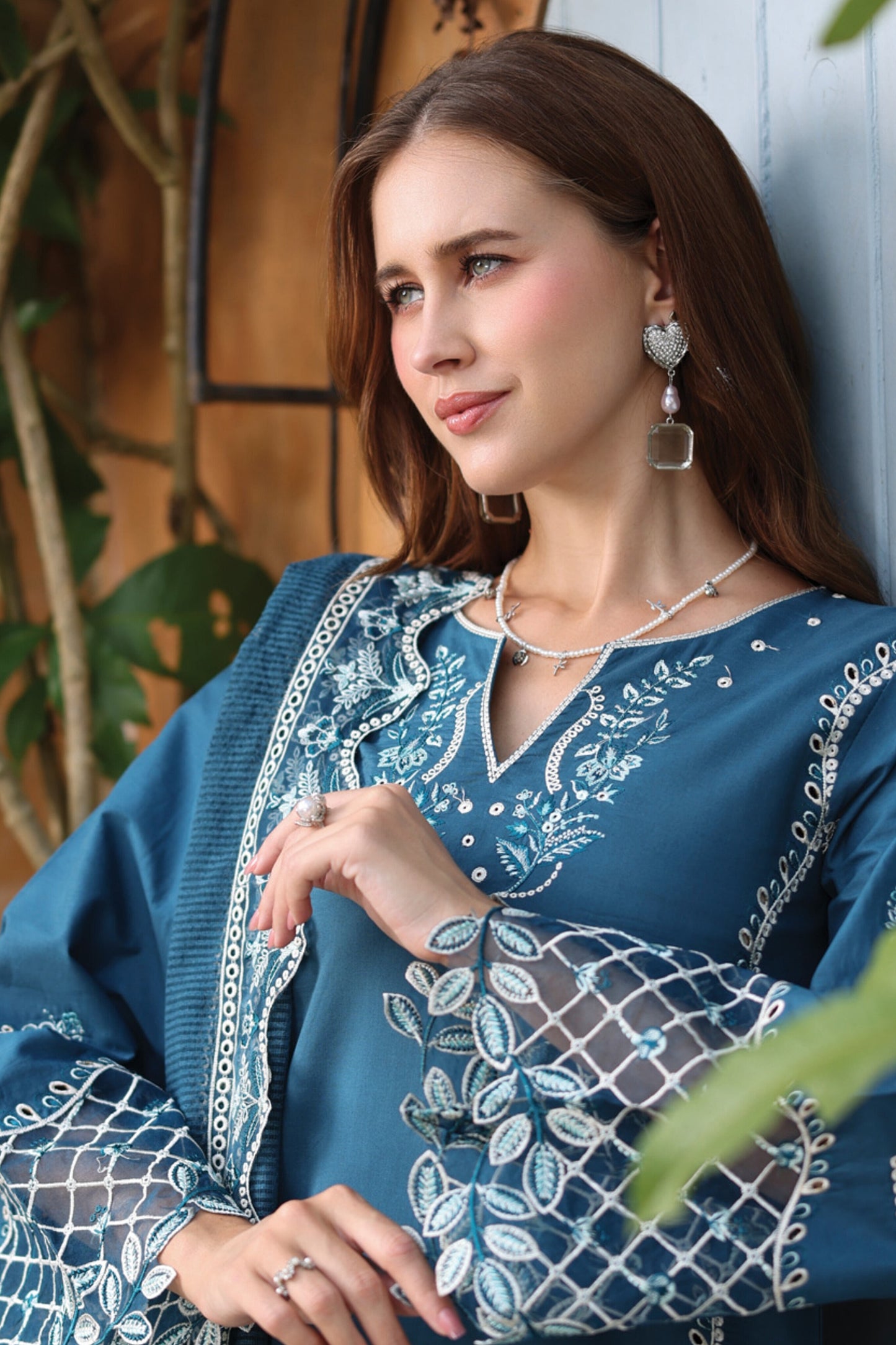 [ SUIT D ] - RAAYA LUXURY LAWN EMBROIDERED COLLECTION 2026