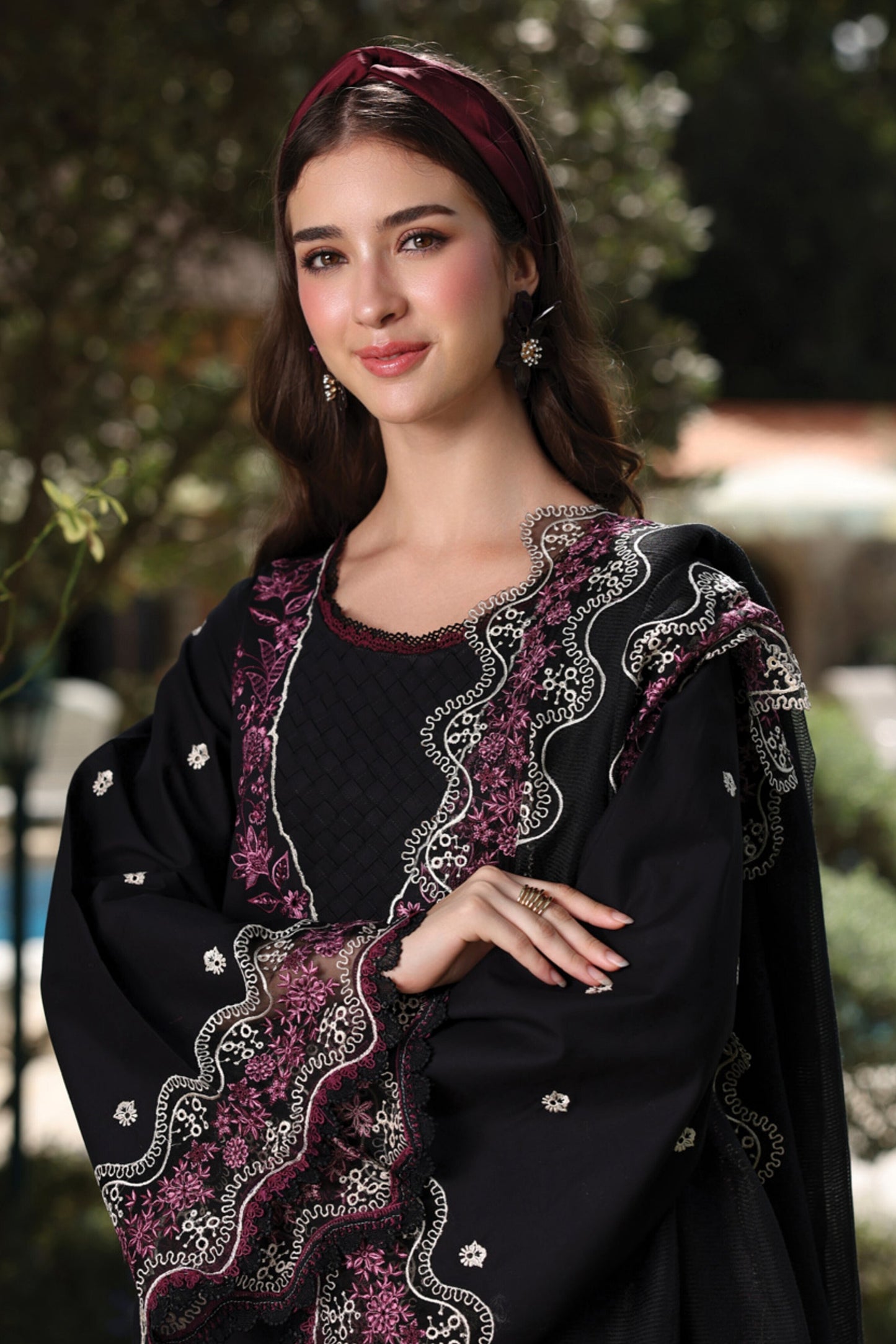 [ SUIT F ] - RAAYA LUXURY LAWN EMBROIDERED COLLECTION 2026