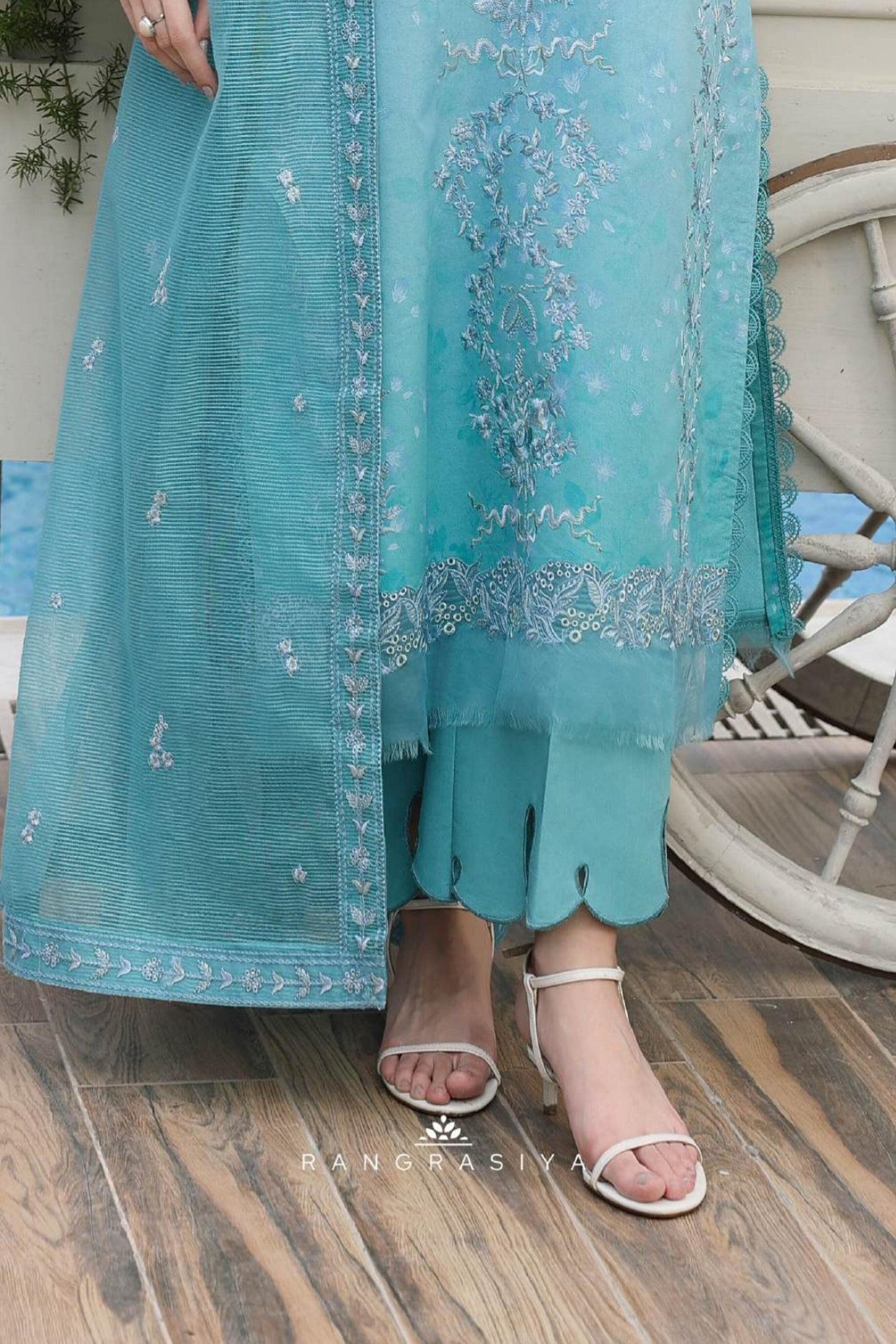 [ SUIT J ] - RANGRASIYA FLORENCE LUXURY FESTIVE LAWN EDIT 2026