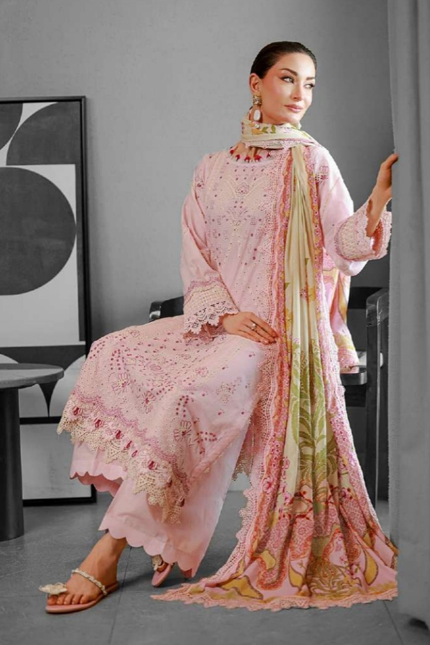 [ SUIT E ] - ZELLBURY CHIKANKARI LAWN EMBROIDERED COLLECTION 2026