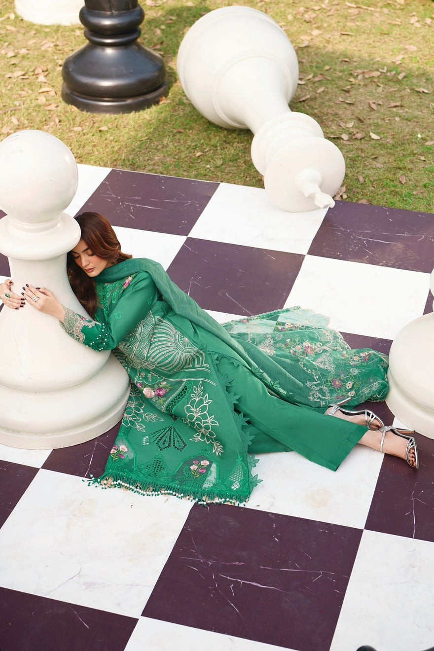 PARISHAY QUEEN LAWN EMBROIDERED SUITS COLLECTION 2026 L [ 𝘽𝙀𝙎𝙏 𝙋𝙍𝙄𝘾𝙀 ✅ ]