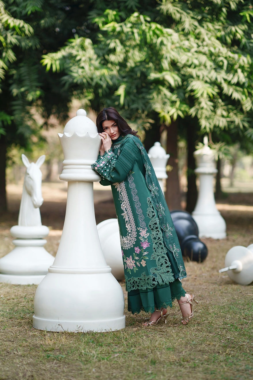 PARISHAY QUEEN LAWN EMBROIDERED SUITS COLLECTION 2026 M [ 𝘽𝙀𝙎𝙏 𝙋𝙍𝙄𝘾𝙀 ✅ ]