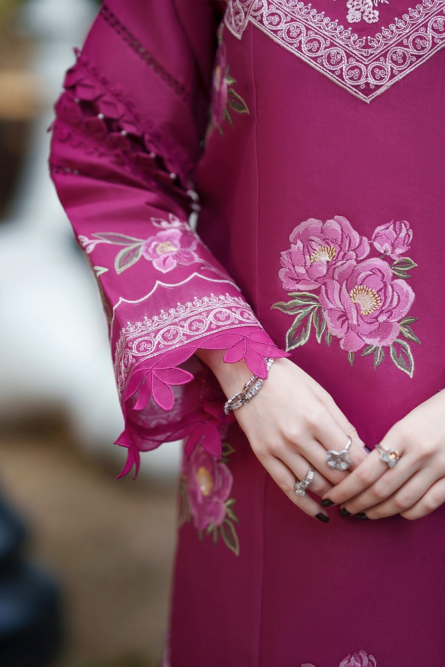 [ SUIT K ] - PARISHAY QUEEN LAWN EMBROIDERED SUITS COLLECTION 2026