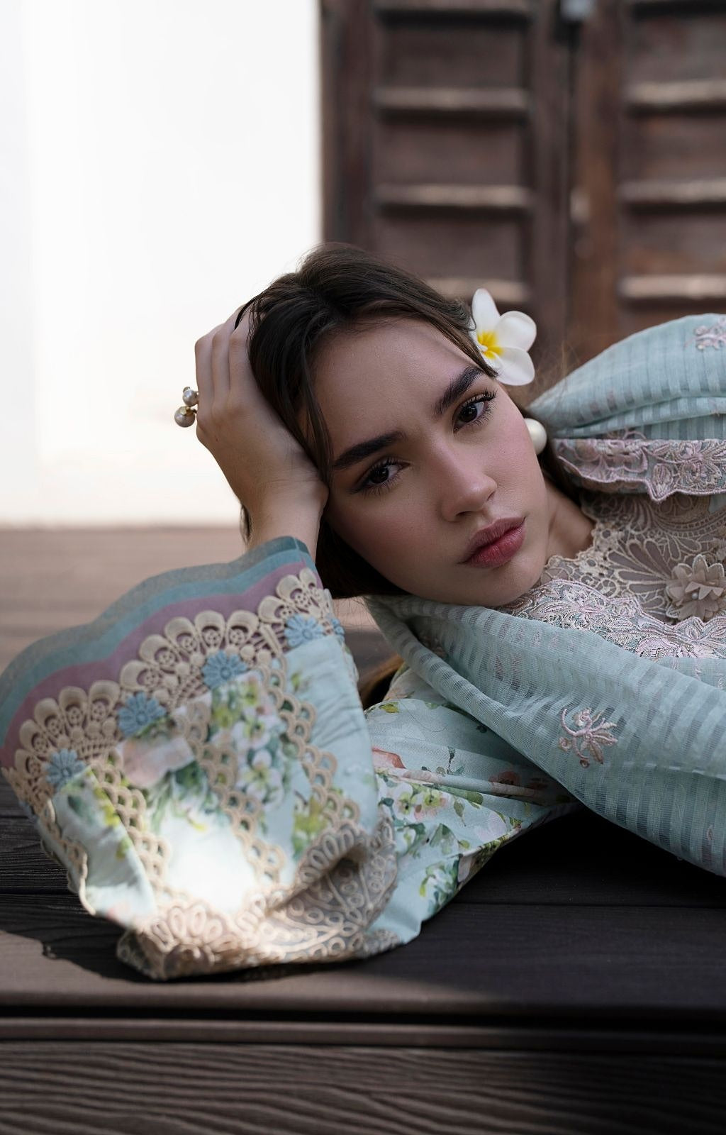 ALIF AJR PRITKARI LAWN EMBROIDERED 2025