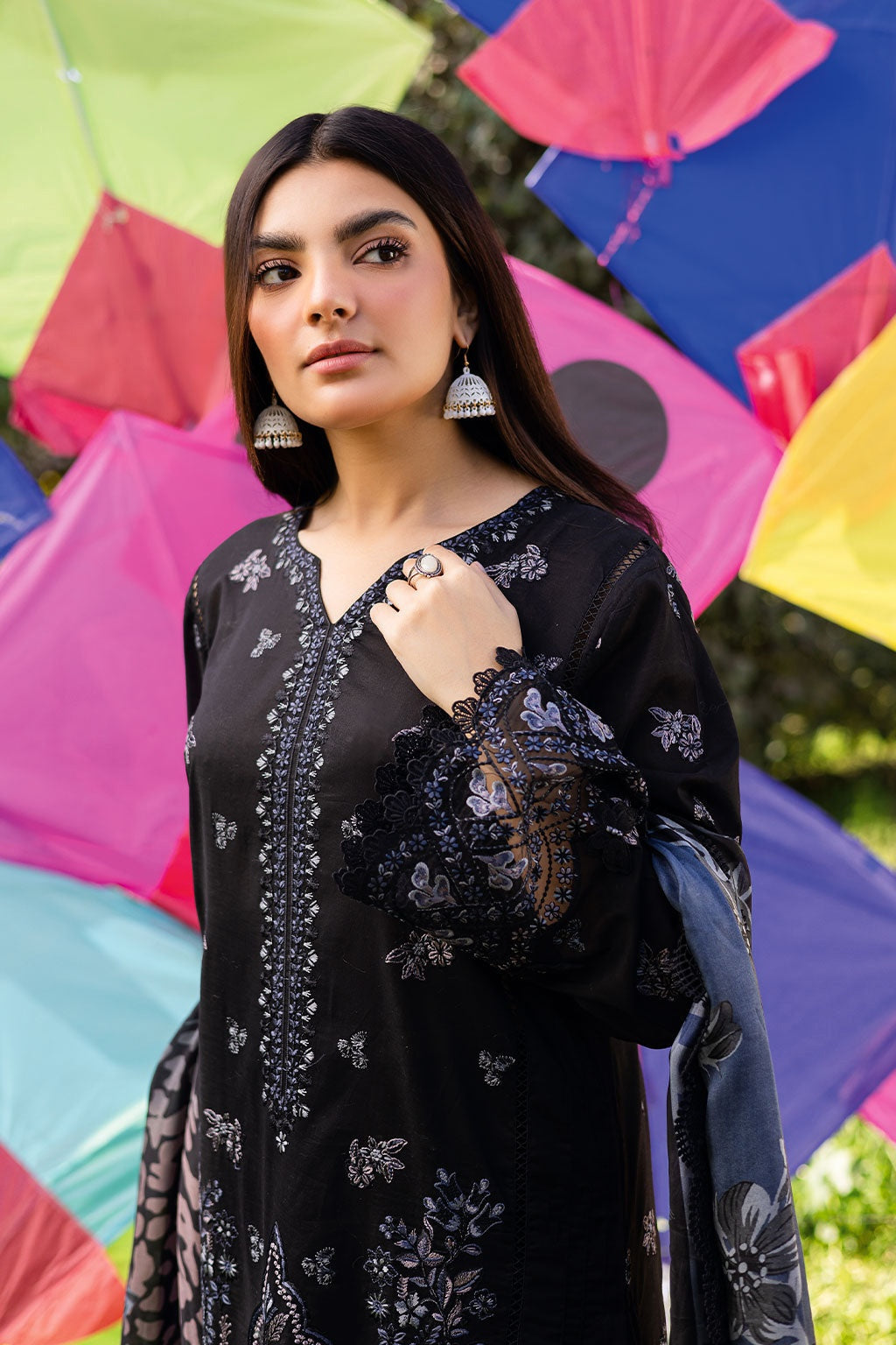 RAMSHA RIWAYAT LUXURY LAWN VOL 12 2025