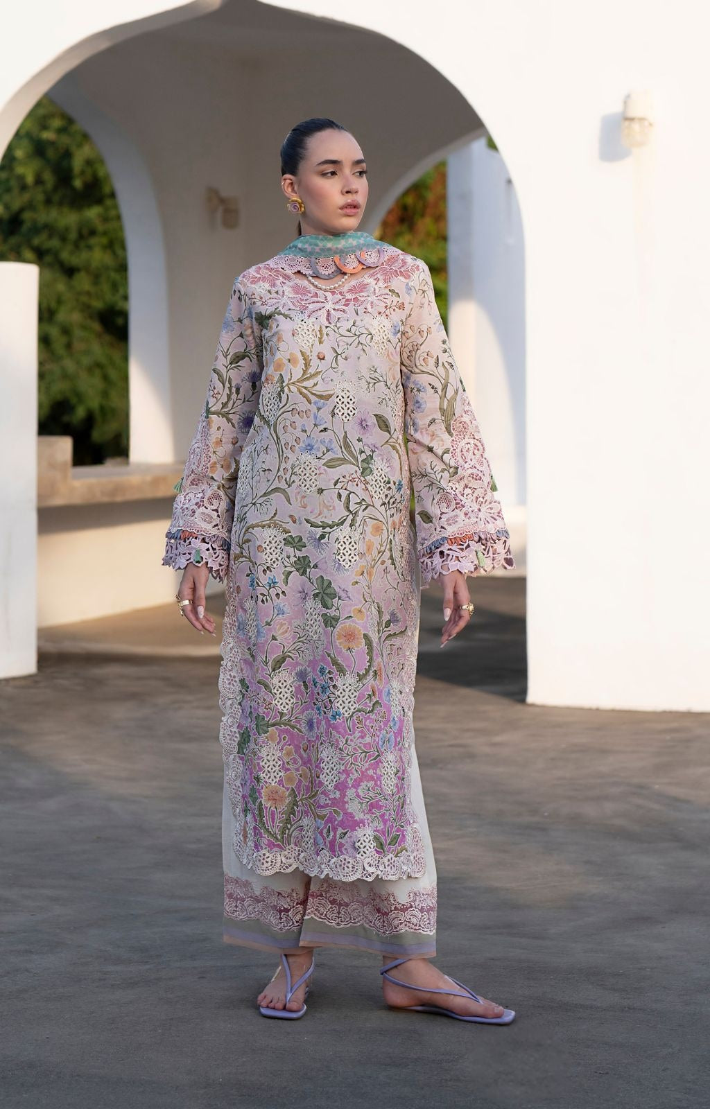 ALIF AJR PRITKARI LAWN EMBROIDERED 2025