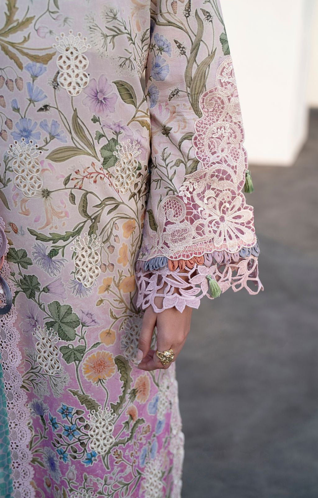 ALIF AJR PRITKARI LAWN EMBROIDERED 2025