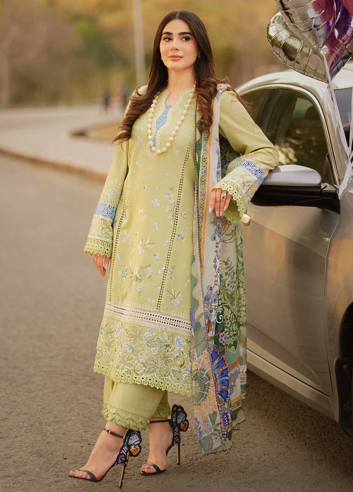 SAHANE YAARIYAN LAWN VOL 1 COLLECTION 25