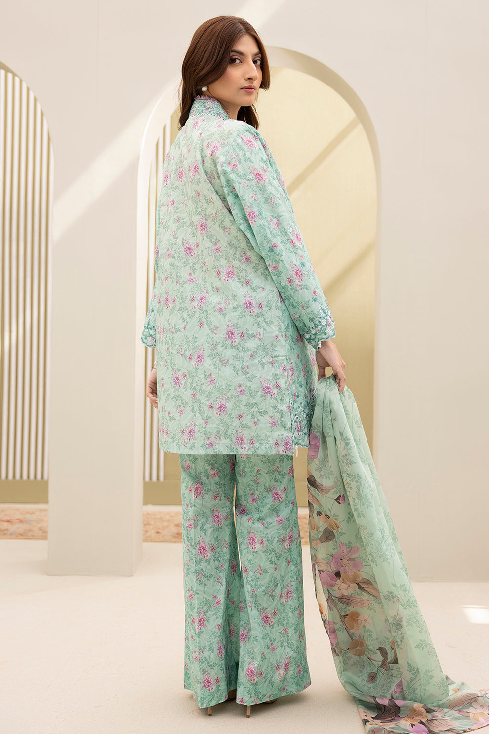 ZELLBURY SIGNATURE LAWN EMBROIDERED 2025
