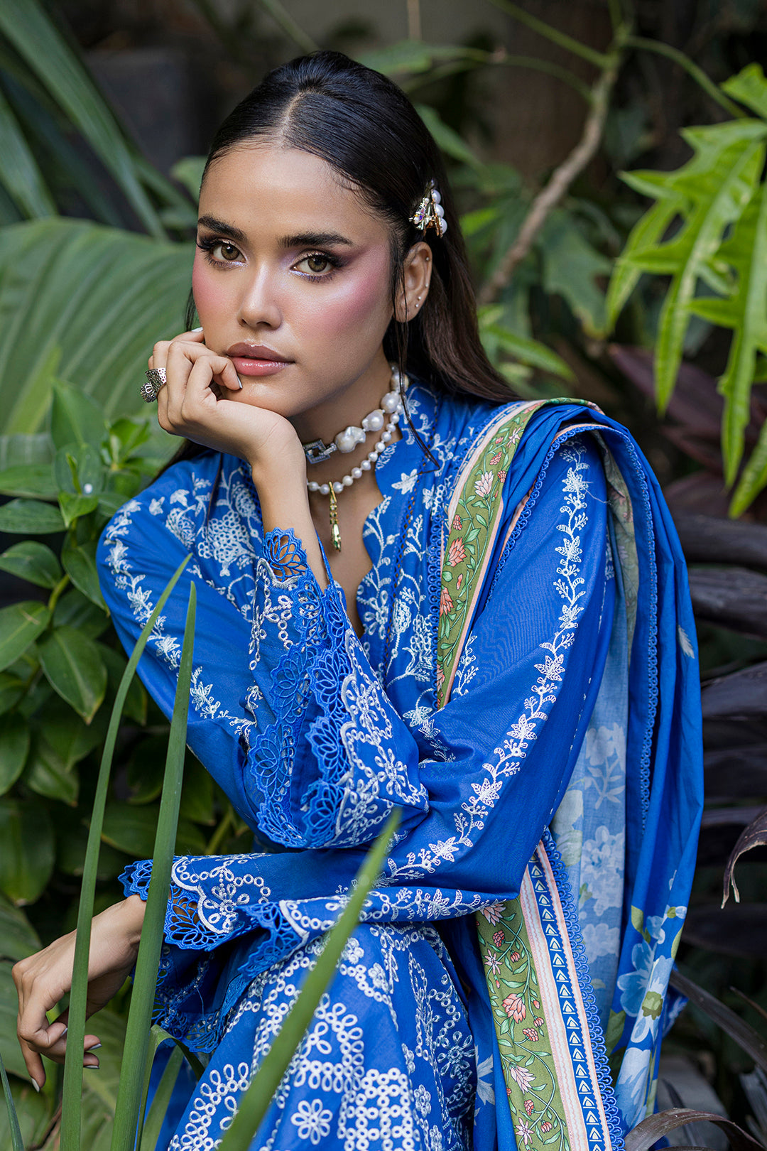 [ SUIT F ] - ZELLBURY CHIKANKARI LAWN EMBROIDERED COLLECTION 2026