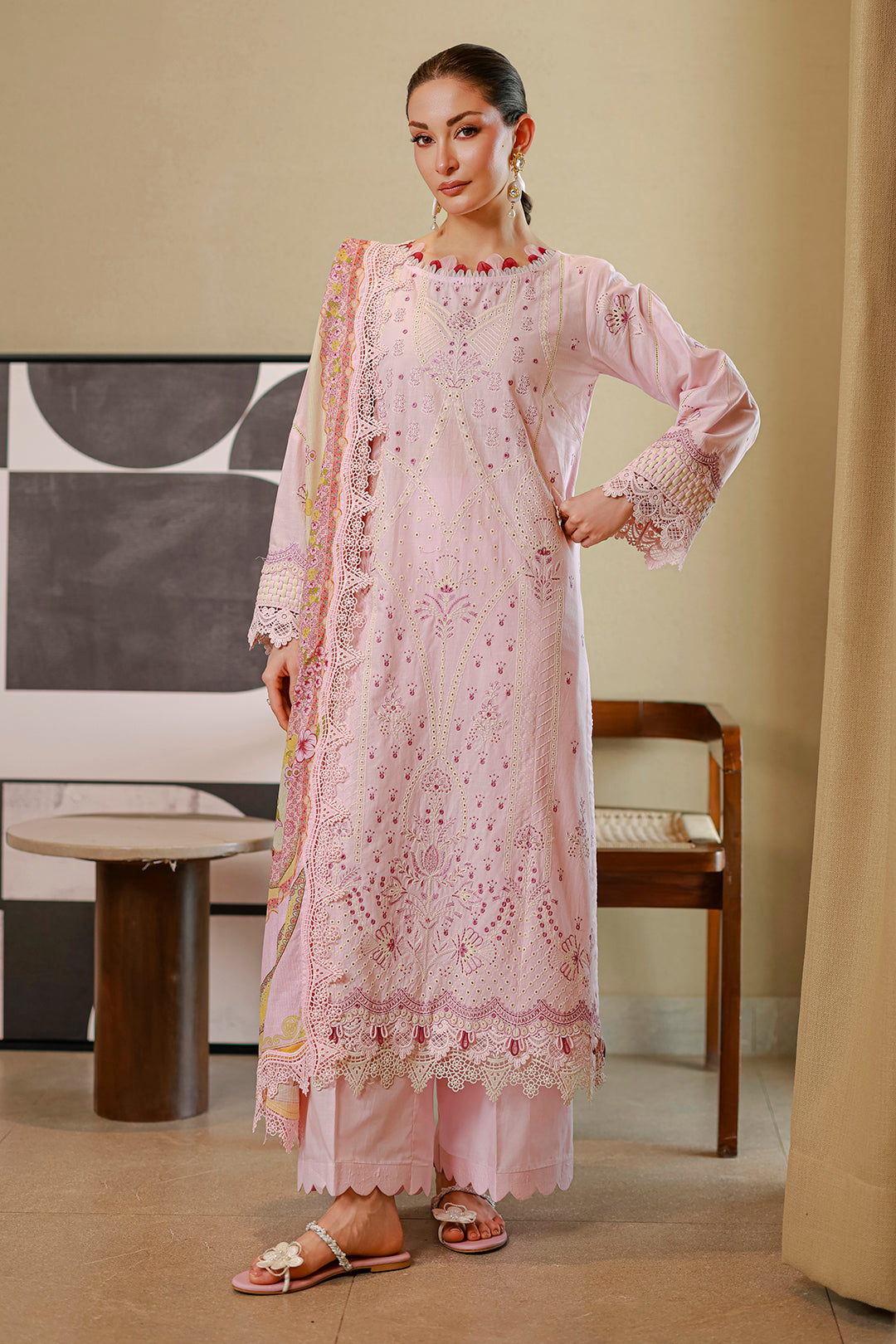 [ SUIT E ] - ZELLBURY CHIKANKARI LAWN EMBROIDERED COLLECTION 2026