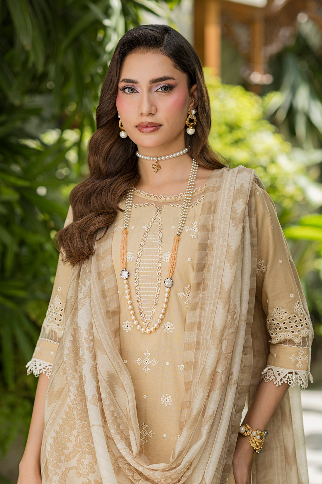 [ SUIT G ] - ZELLBURY CHIKANKARI LAWN EMBROIDERED COLLECTION 2026