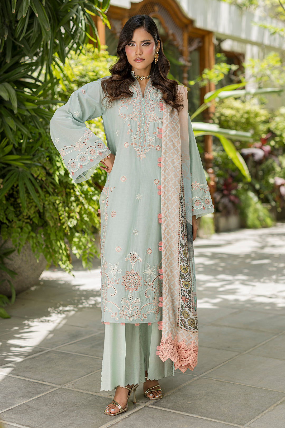 [ SUIT K ] - ZELLBURY CHIKANKARI LAWN EMBROIDERED COLLECTION 2026