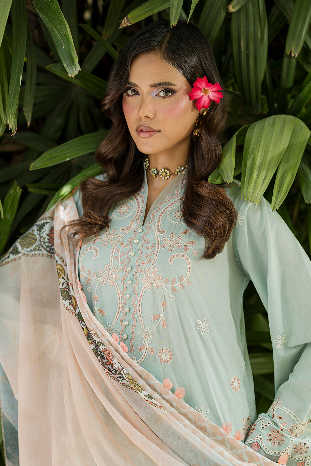 [ SUIT K ] - ZELLBURY CHIKANKARI LAWN EMBROIDERED COLLECTION 2026