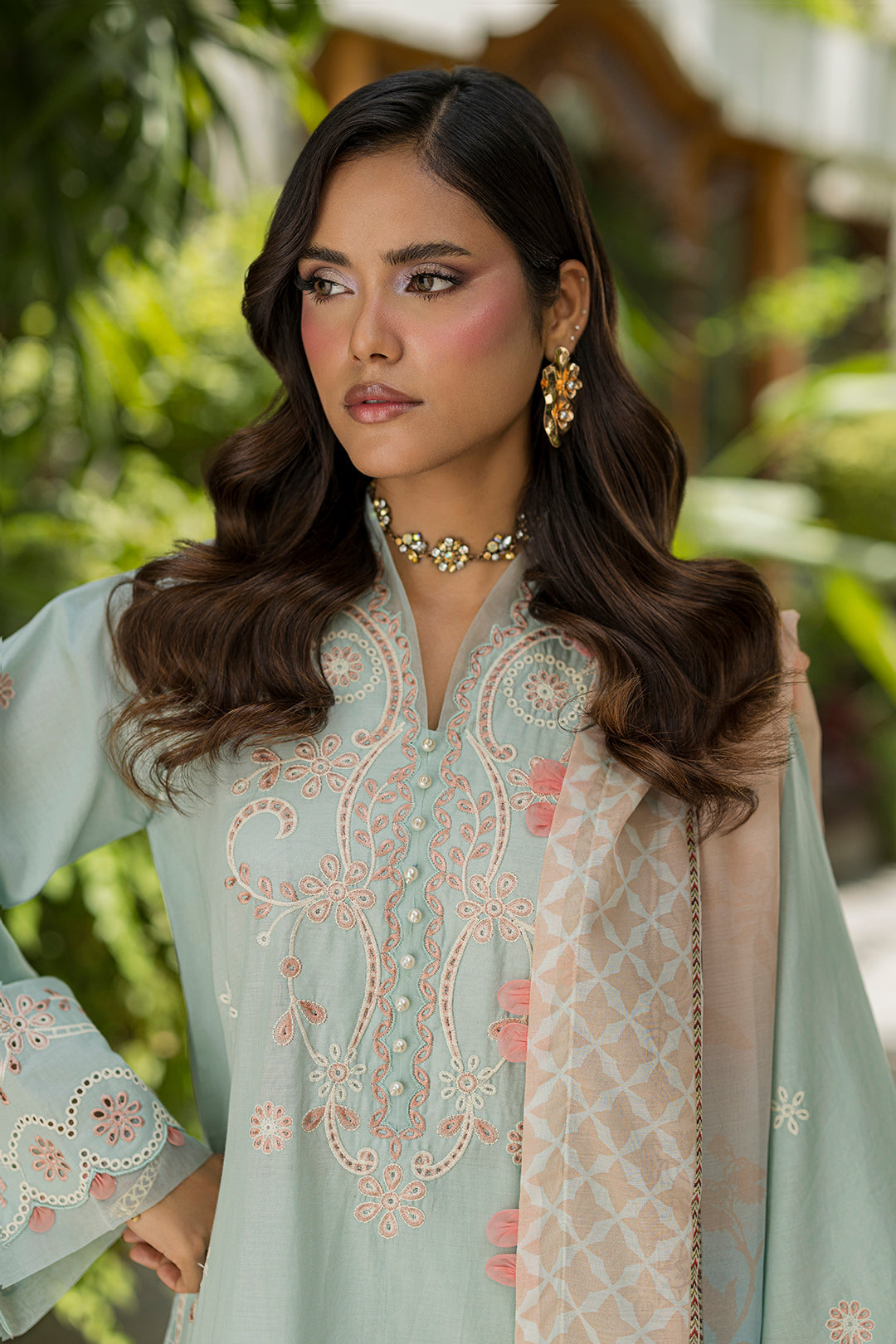 [ SUIT K ] - ZELLBURY CHIKANKARI LAWN EMBROIDERED COLLECTION 2026