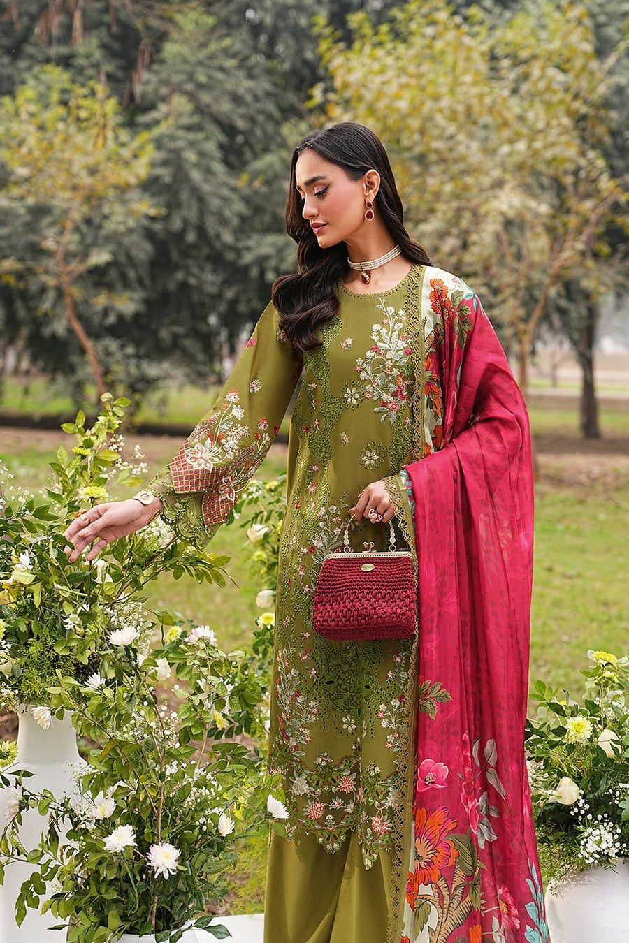 [ SUIT H ] - RAMSHA GHAZAL LUXURY LAWN VOL 6 COLLECTION 2026