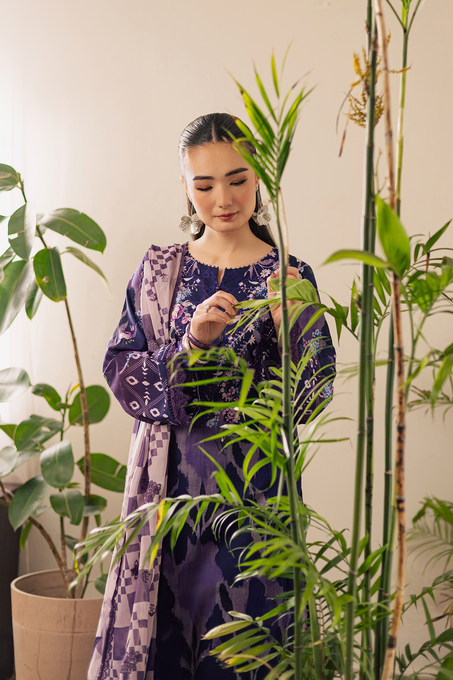 [ SUIT F ] - EVERYDAY VOL 2 BY DARIA LAWN EMBROIDERED COLLECTION 2026