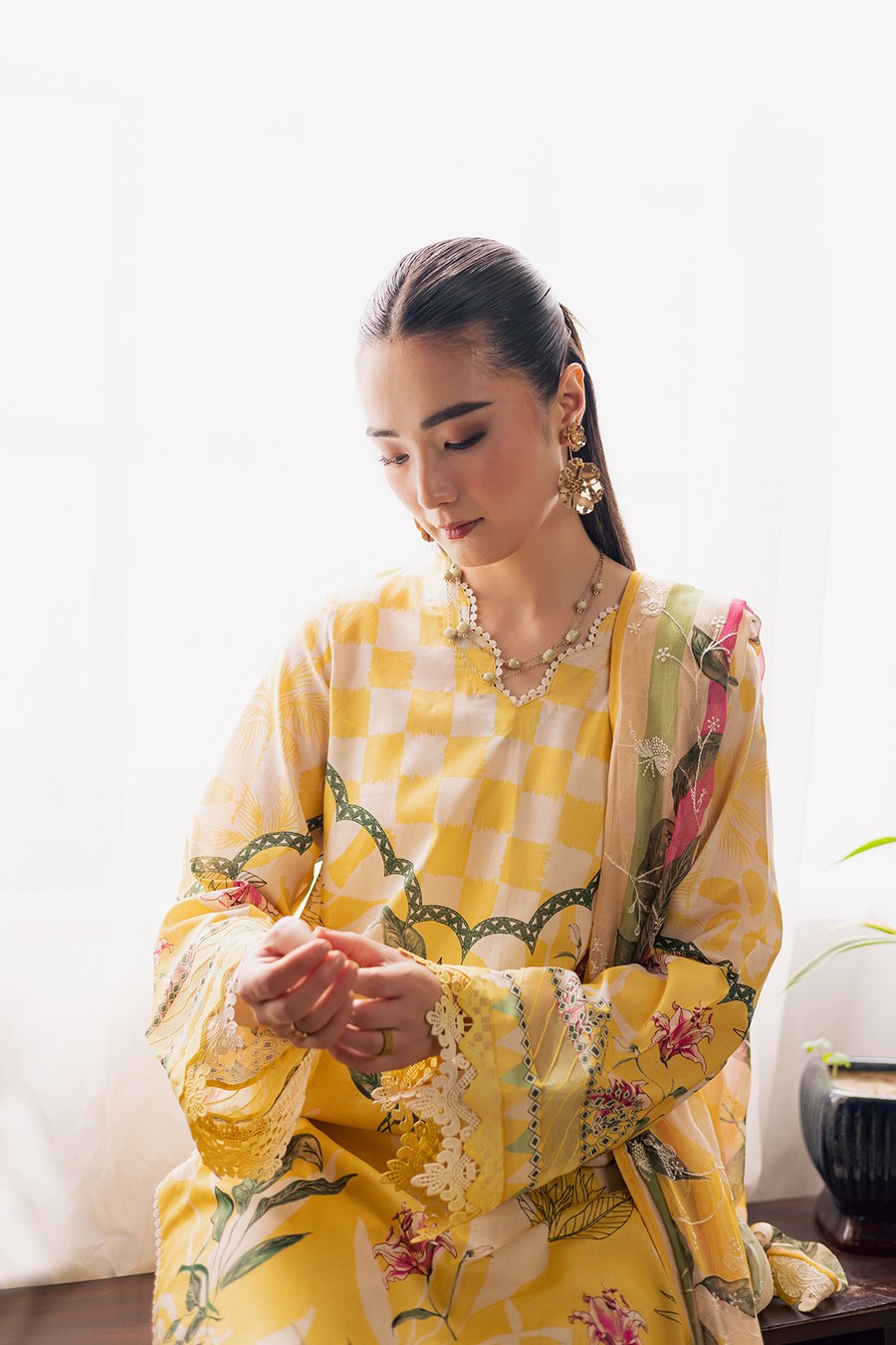 [ SUIT G ] - EVERYDAY VOL 2 BY DARIA LAWN EMBROIDERED COLLECTION 2026