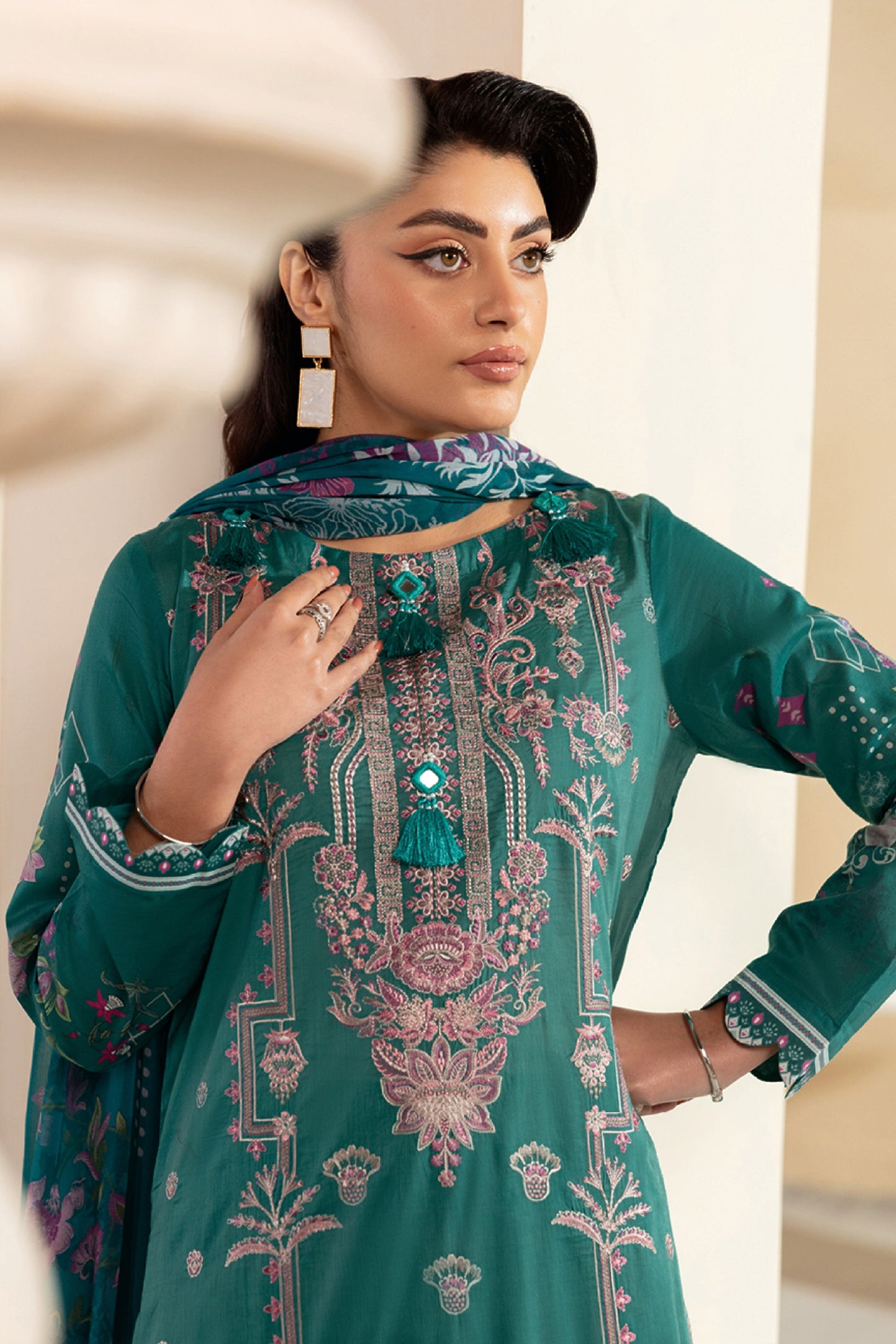 RAMSHA MASHAAL LUXURY LAWN VOL 13 2025