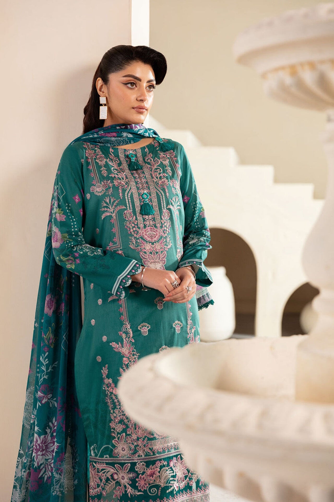 RAMSHA MASHAAL LUXURY LAWN VOL 13 2025