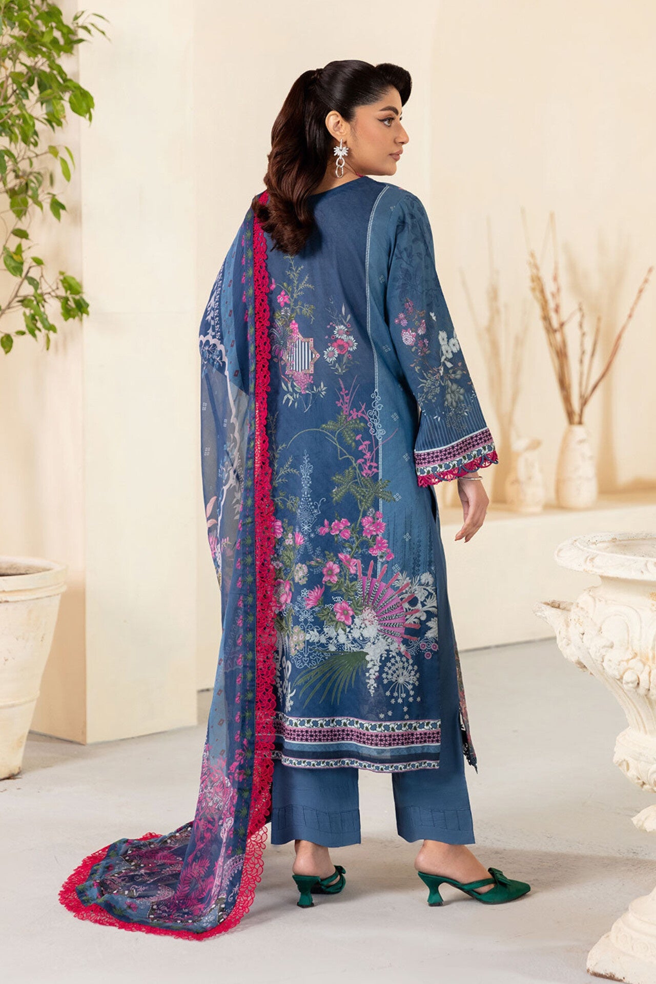 RAMSHA MASHAAL LUXURY LAWN VOL 13 2025