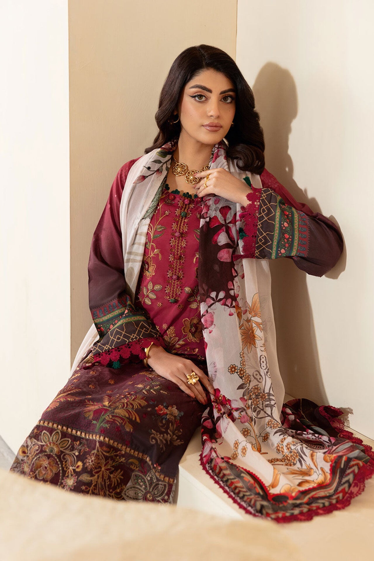 RAMSHA MASHAAL LUXURY LAWN VOL 13 2025