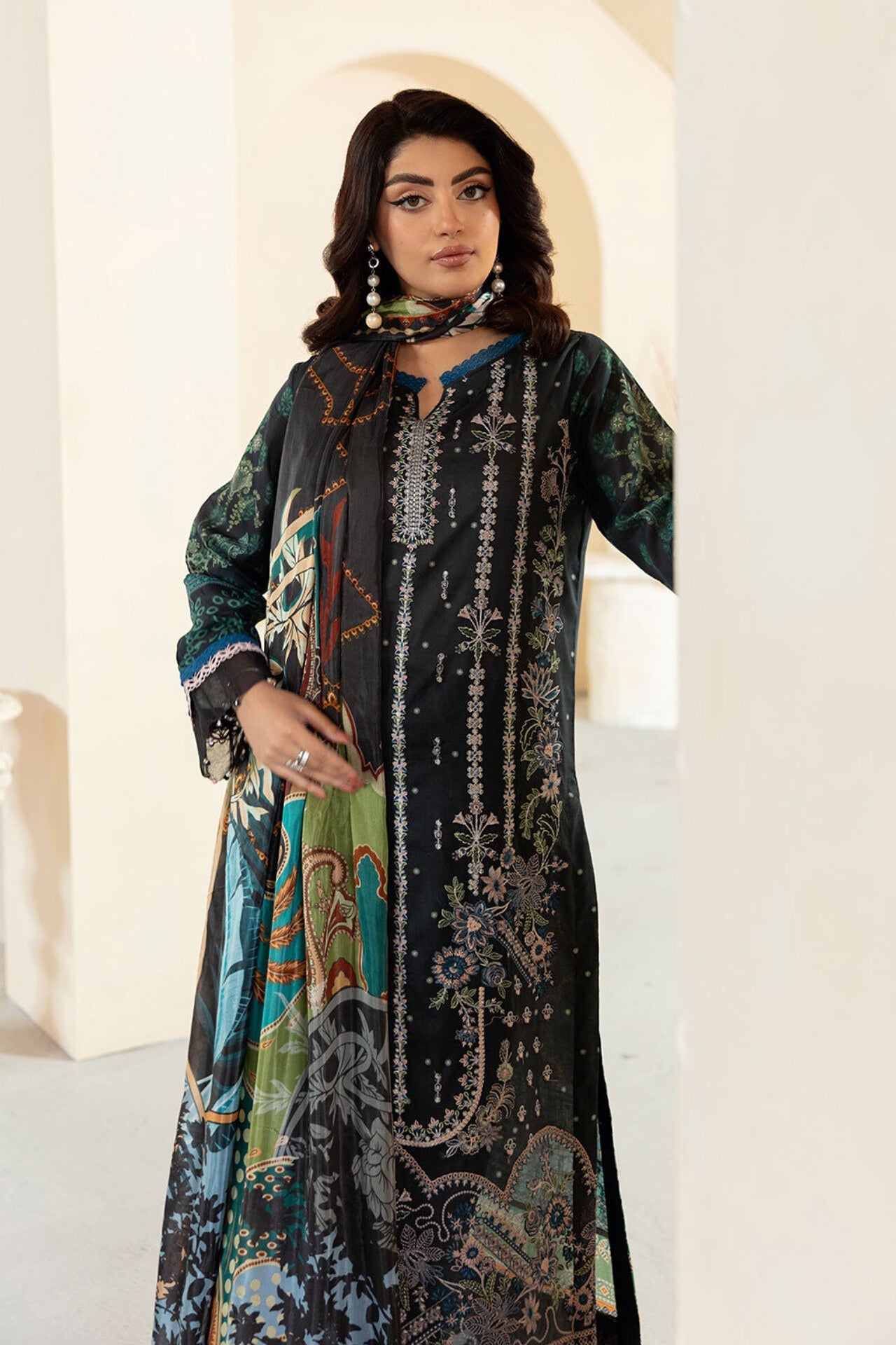 RAMSHA MASHAAL LUXURY LAWN VOL 13 2025