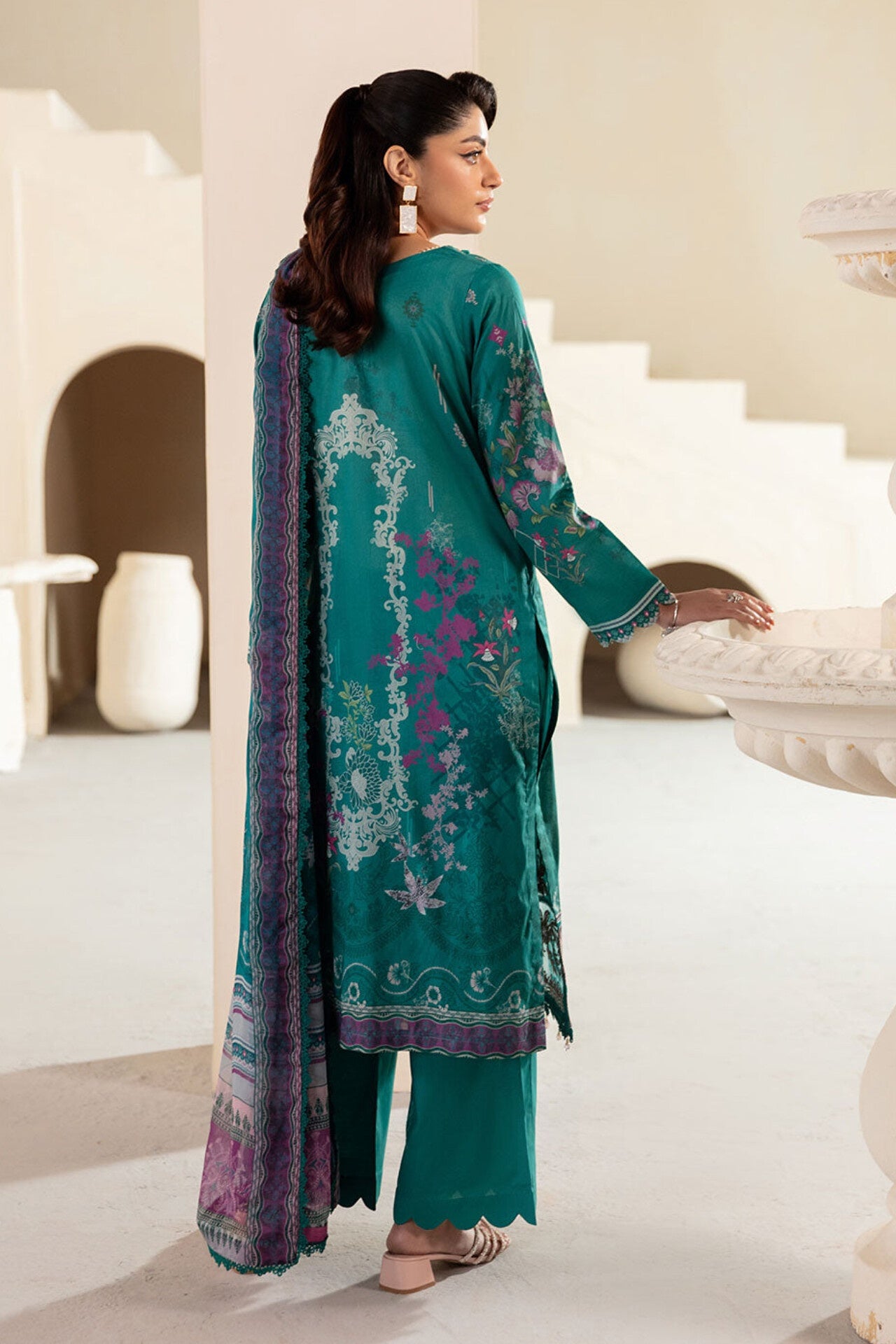 RAMSHA MASHAAL LUXURY LAWN VOL 13 2025