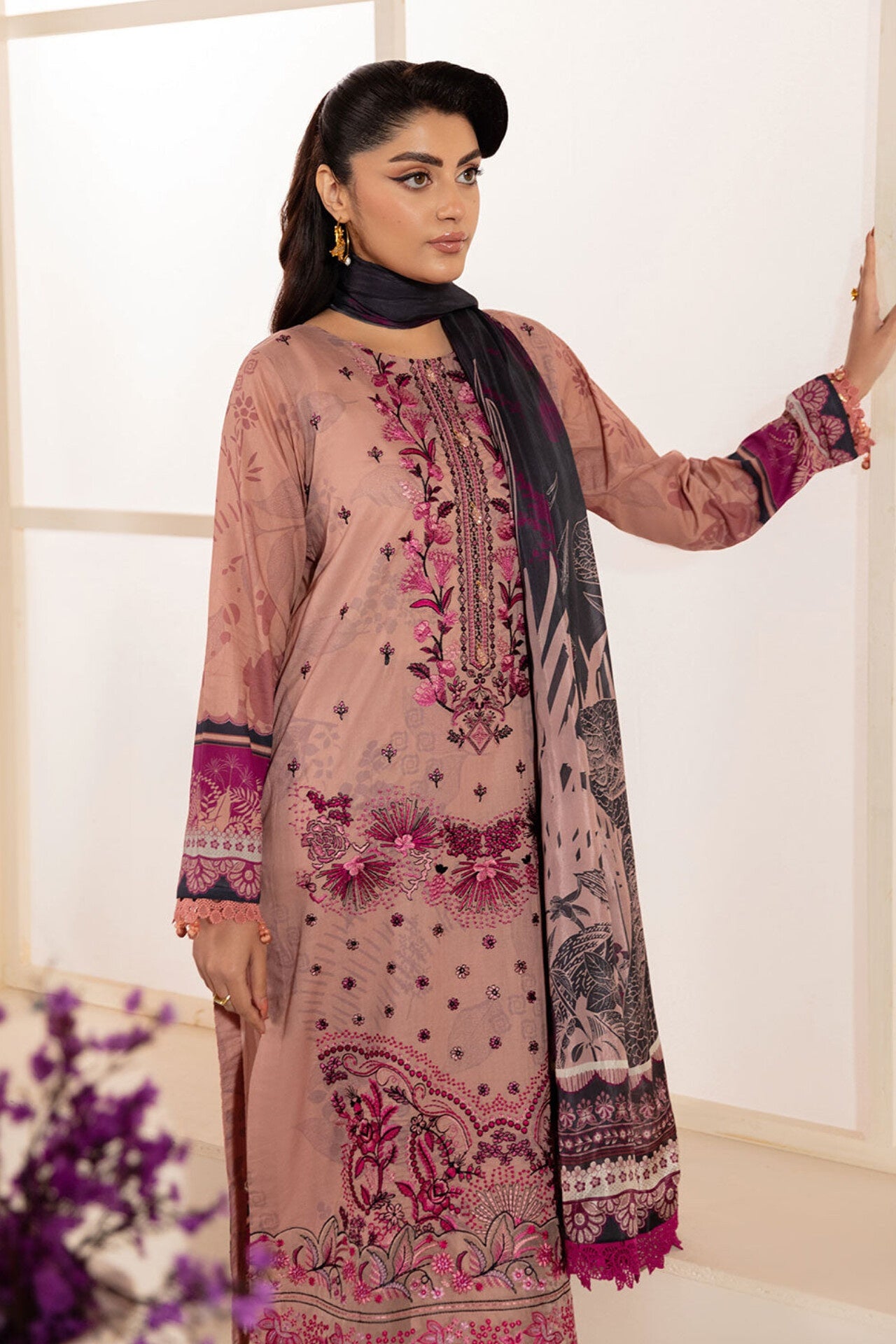 RAMSHA MASHAAL LUXURY LAWN VOL 13 2025