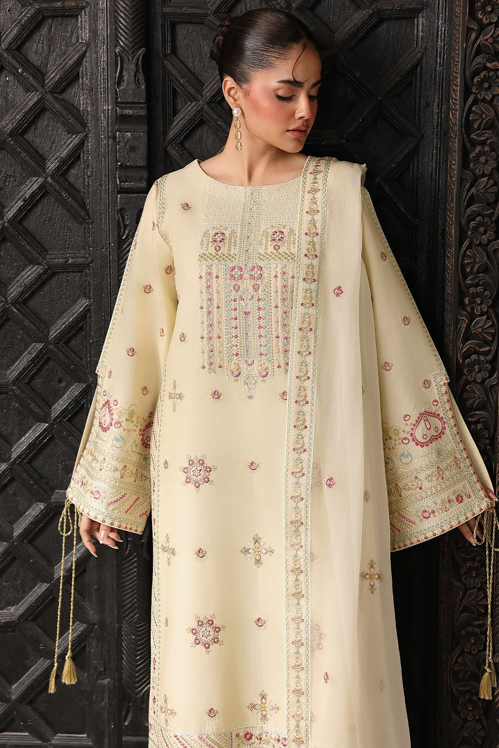 [ SUIT F ] - RAMSHA AFSANAH ROSA ESSENTIAL LAWN EMBROIDERED COLLECTION 2026