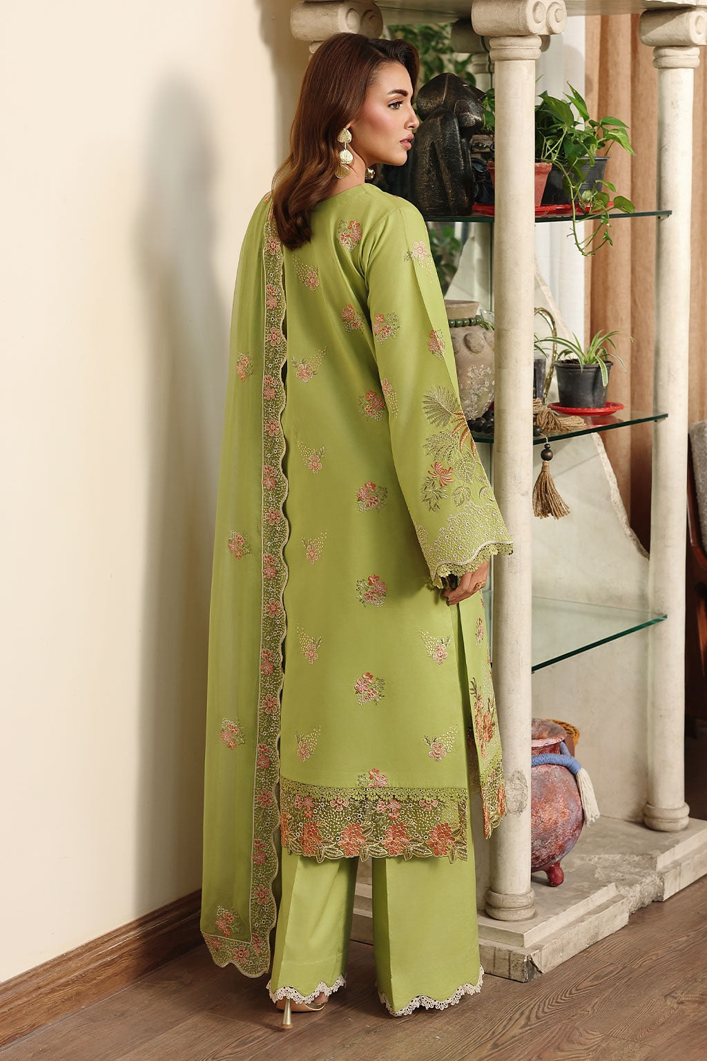 [ SUIT D ] - RAMSHA AFSANAH ROSA ESSENTIAL LAWN EMBROIDERED COLLECTION 2026