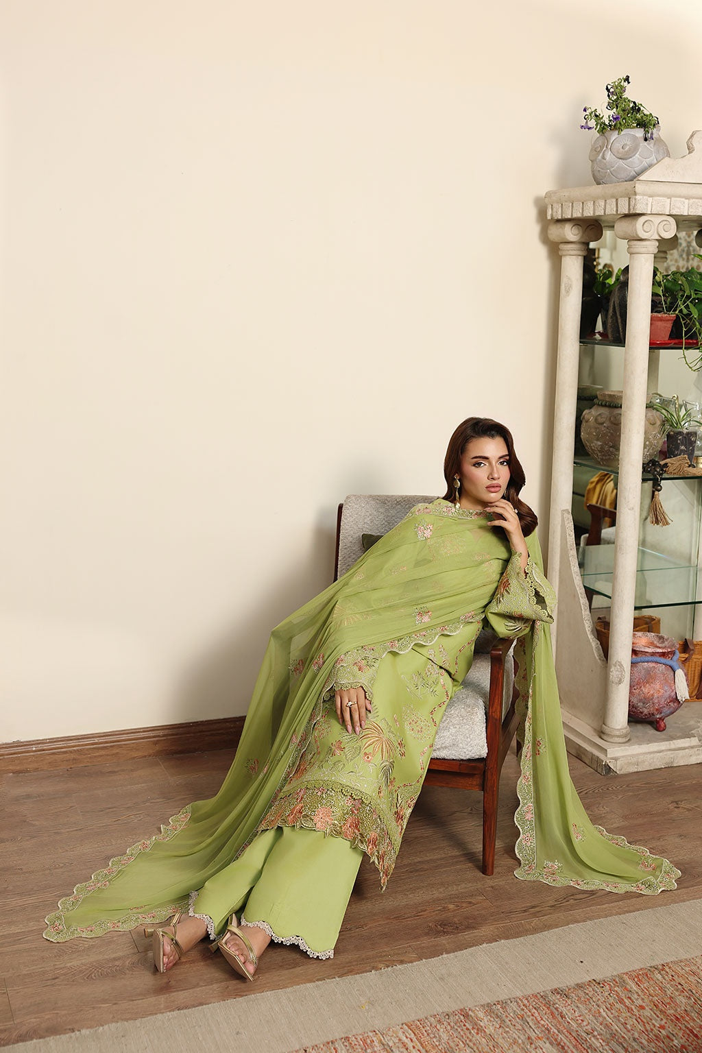 [ SUIT D ] - RAMSHA AFSANAH ROSA ESSENTIAL LAWN EMBROIDERED COLLECTION 2026