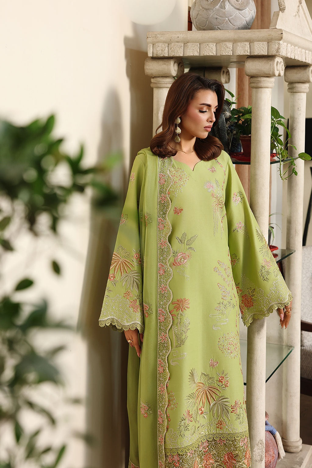 [ SUIT D ] - RAMSHA AFSANAH ROSA ESSENTIAL LAWN EMBROIDERED COLLECTION 2026