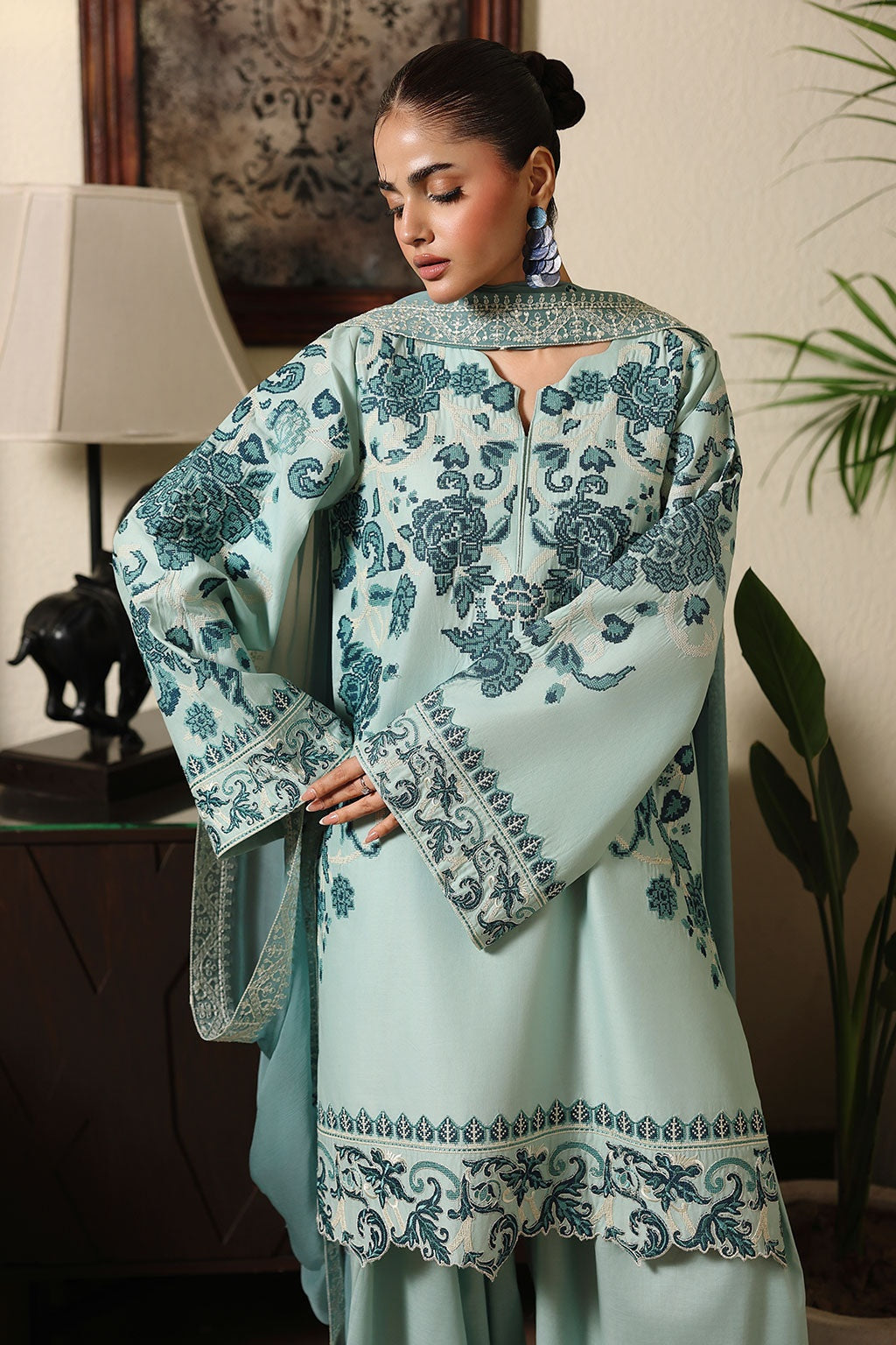 [ SUIT H ] - RAMSHA AFSANAH ROSA ESSENTIAL LAWN EMBROIDERED COLLECTION 2026